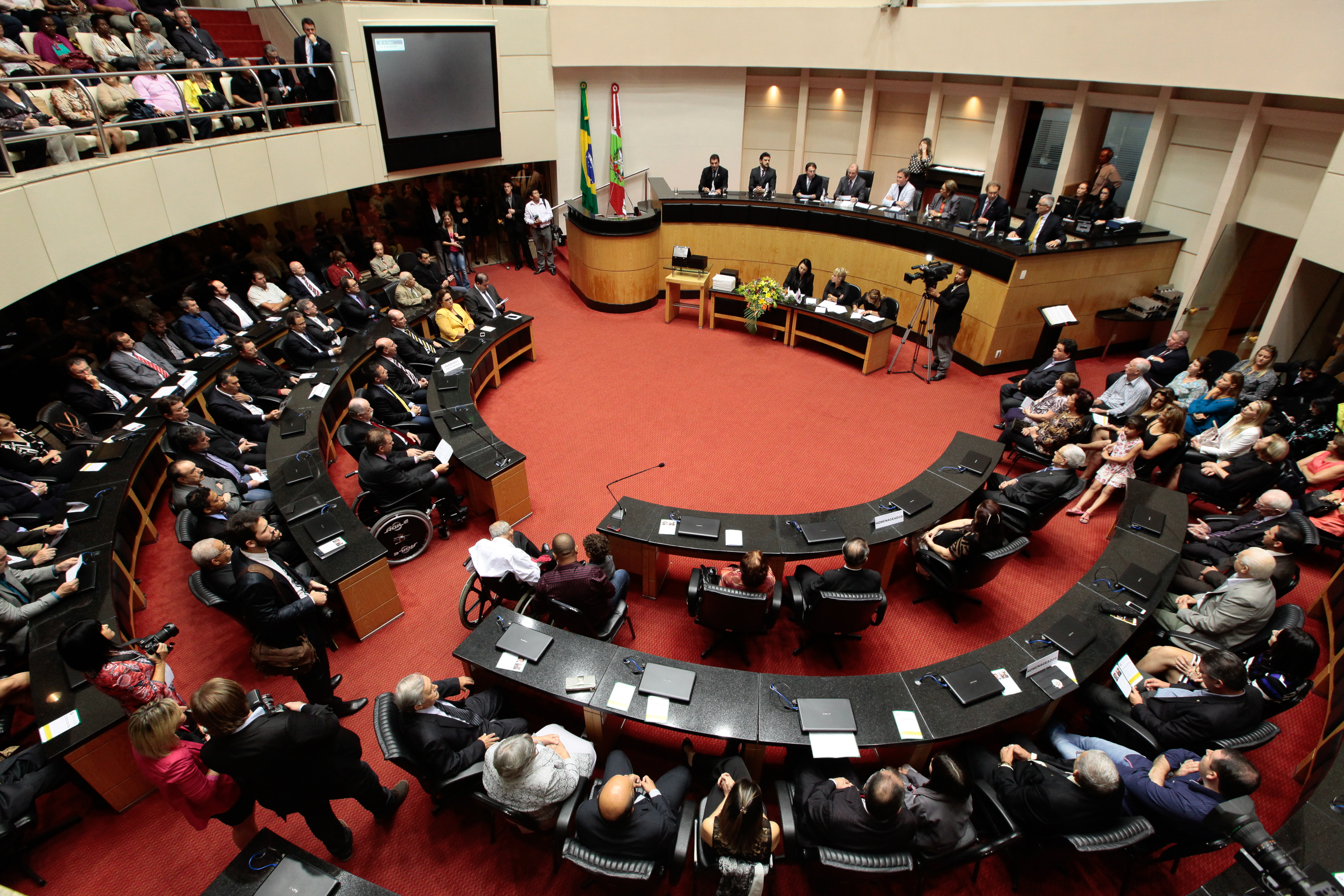 Sessão Especial em homenagem aos 49 anos de fundação do Partido do Movimento Democrático Brasileiro - PMDB. Foto: Miriam Zomer/Agência AL