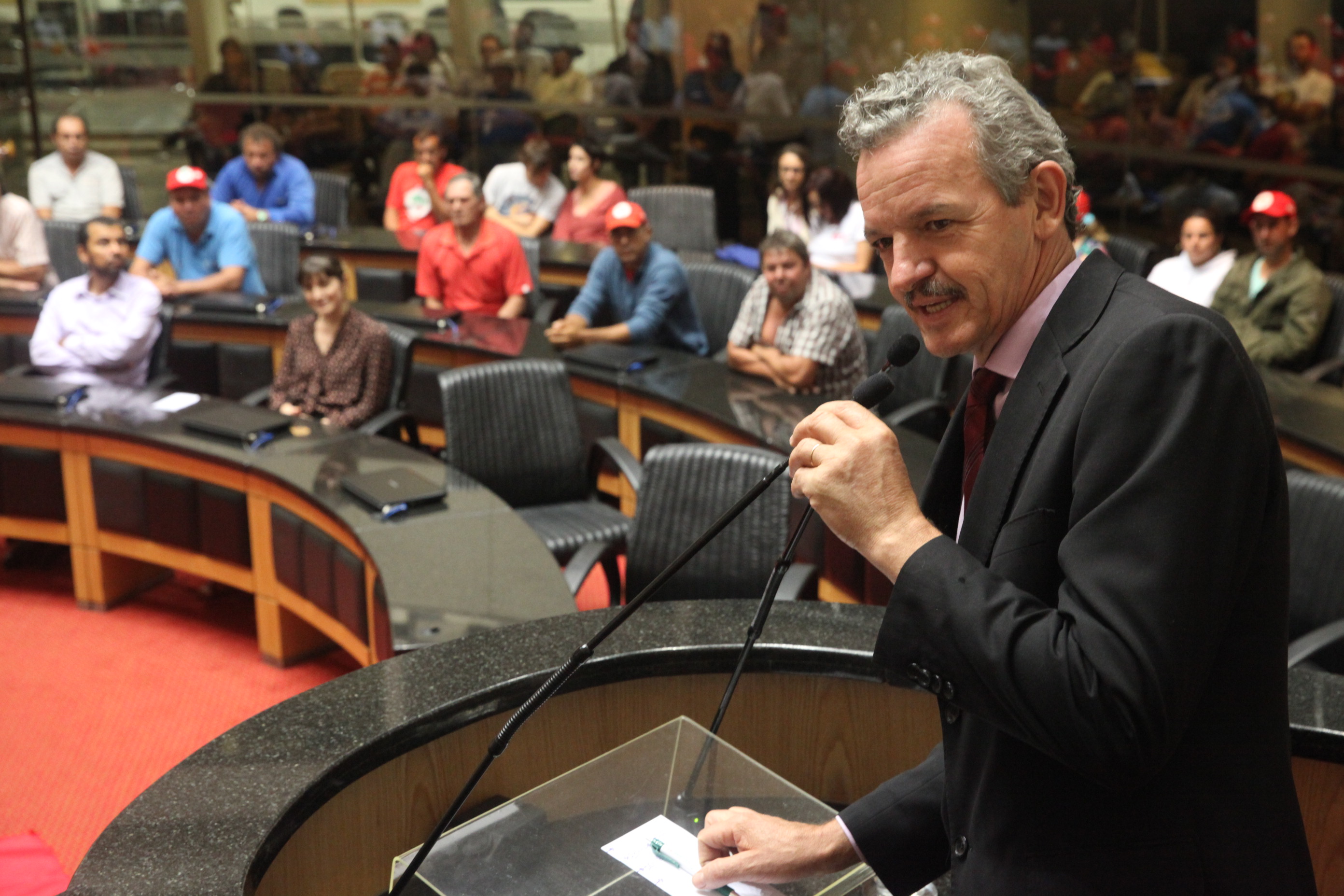 Sessão Especial em homenagem aos 30 Anos do MST de SC. Foto: Fábio Queiroz / Agência AL