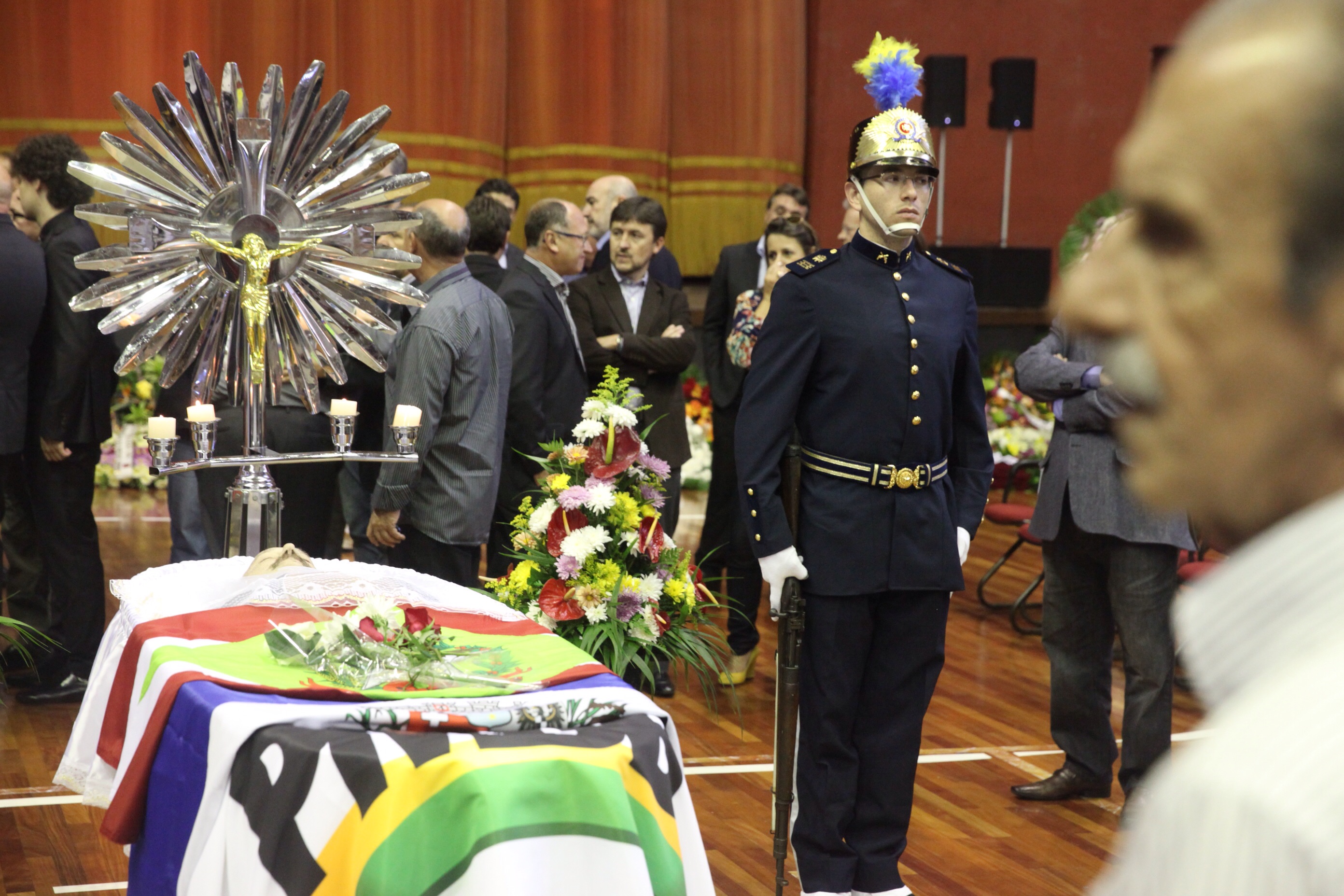 Velório do Senador Luiz Henrique da Silveira no Centreventos Cau Hansen de Joinville. Foto: Fábio Queiroz / Agência AL