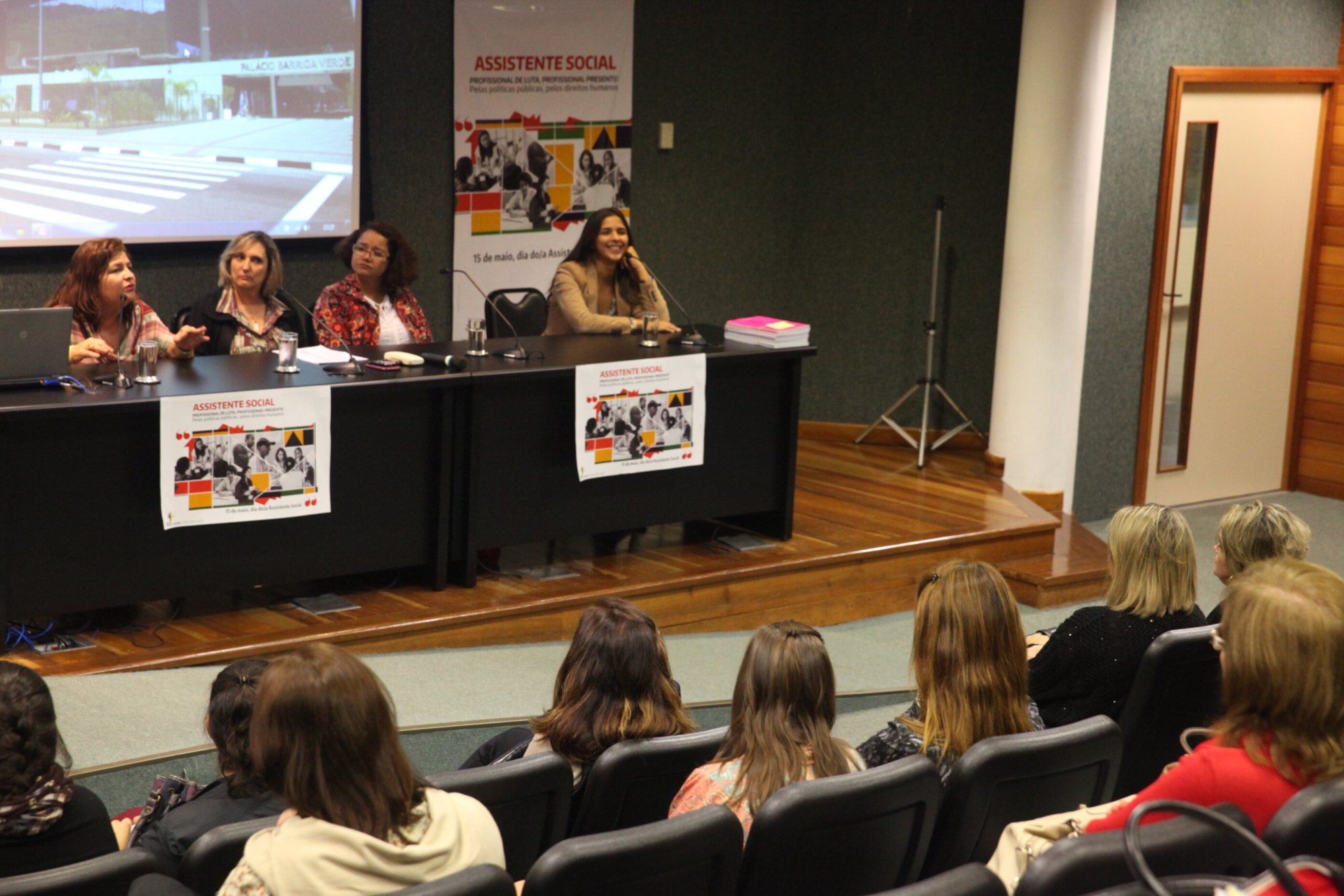 Evento realizado na Assembleia comemora o dia do Assistente Social