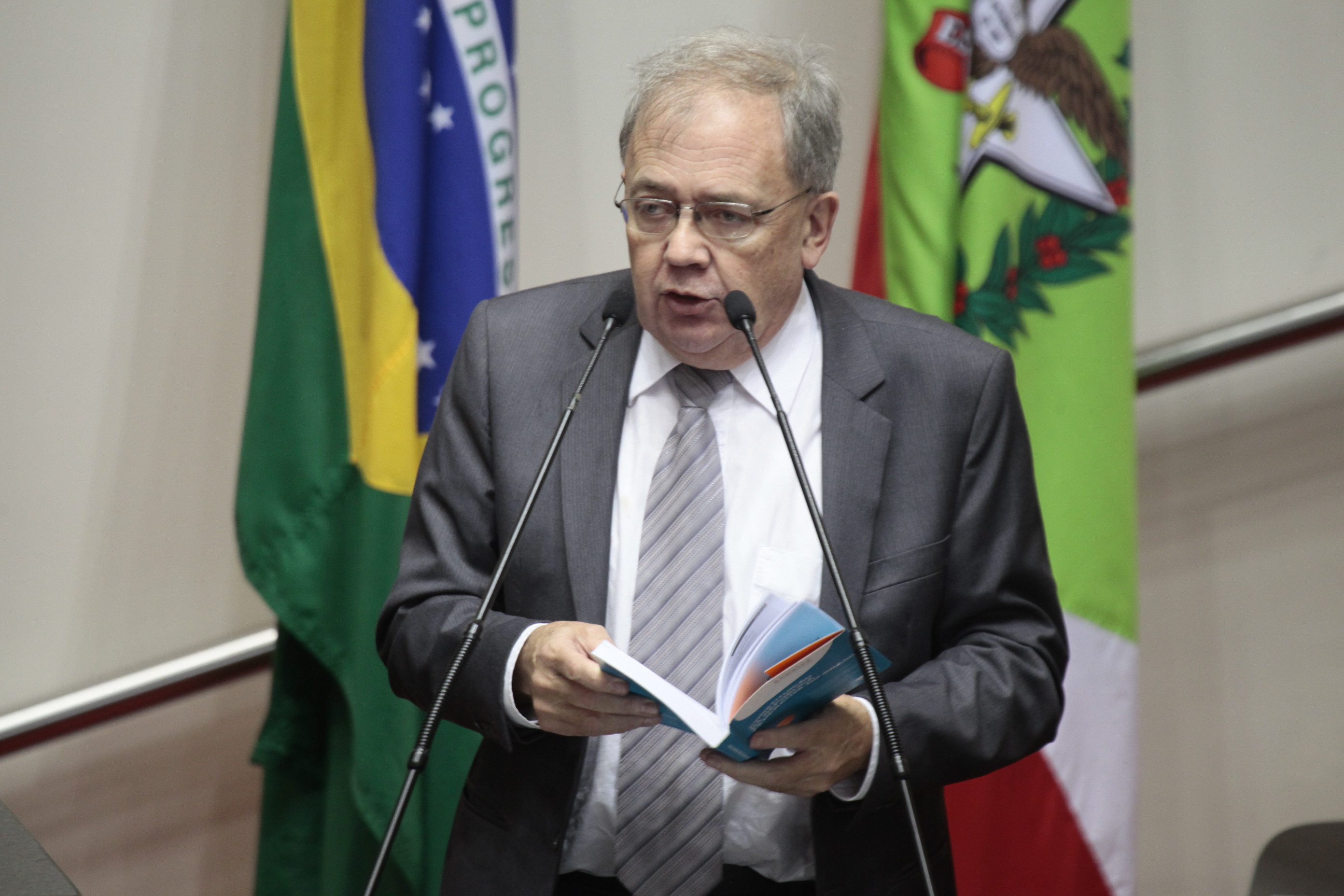Sessão Ordinária - Plenário Osni Régis Deputado Fernado Coruja (PMDB) Foto: Miriam Zomer/Agência AL