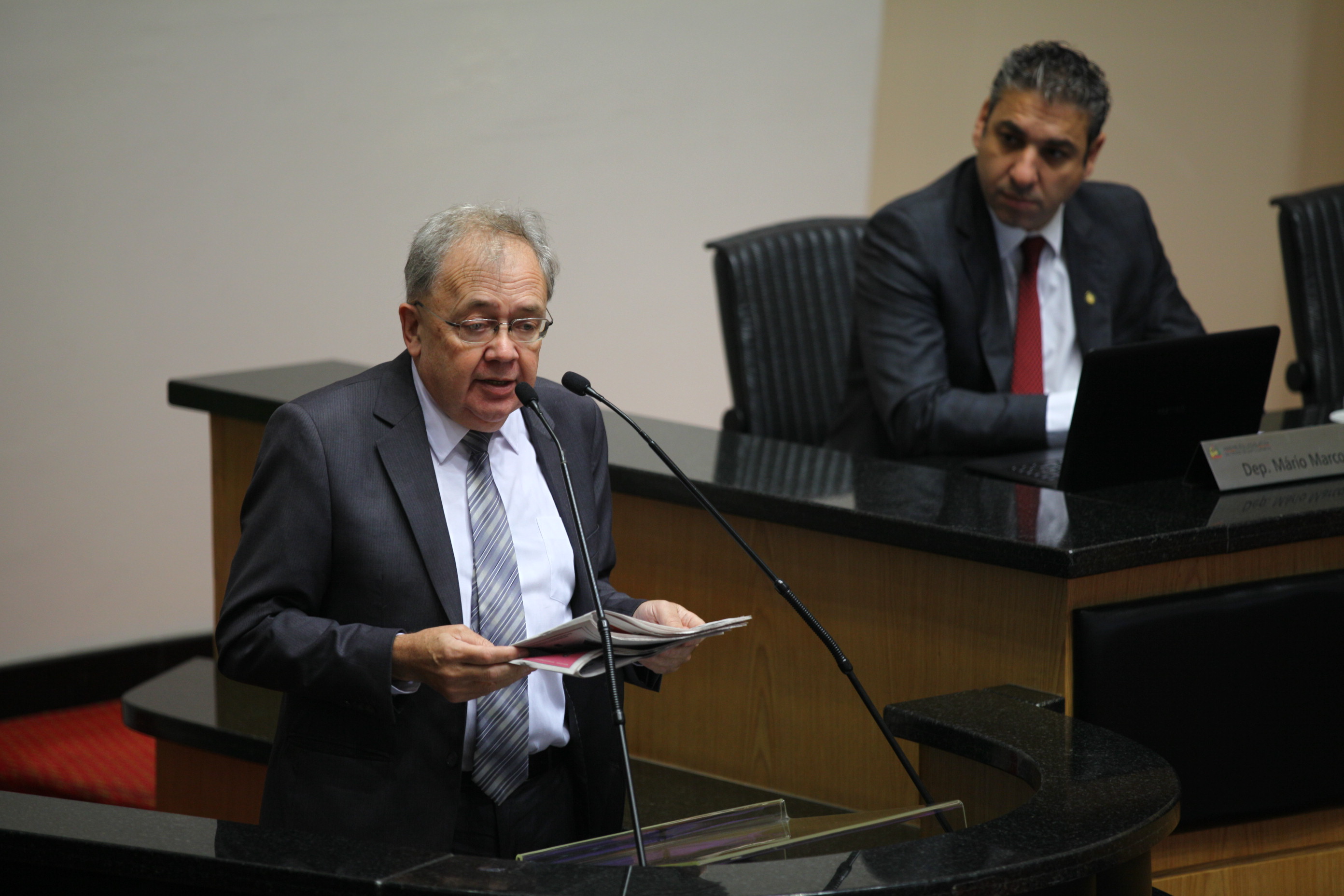 Sessão Plenária - Deputado Fernando Coruja (PMDB) - Foto:Solon Soares