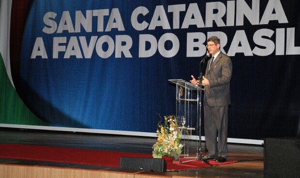 Joaquim Levy diz que Santa Catarina é exemplo do Brasil que dá certo