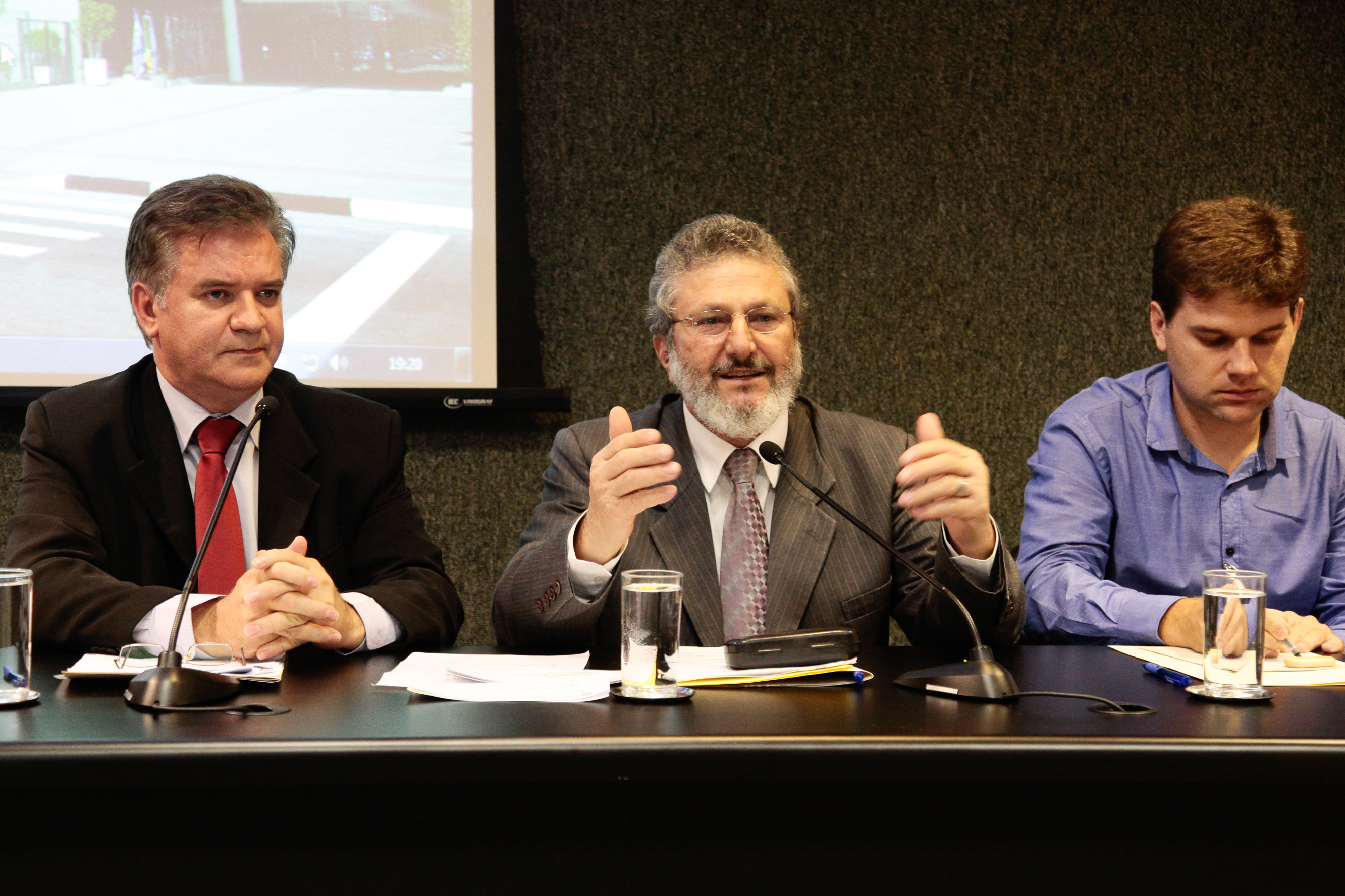 Audiência Pública sobre A Implantação da Política Nacional de Recursos Hídricos e Criação do Sistema de Florianópolis. Foto: Miriam Zomer/Agência AL