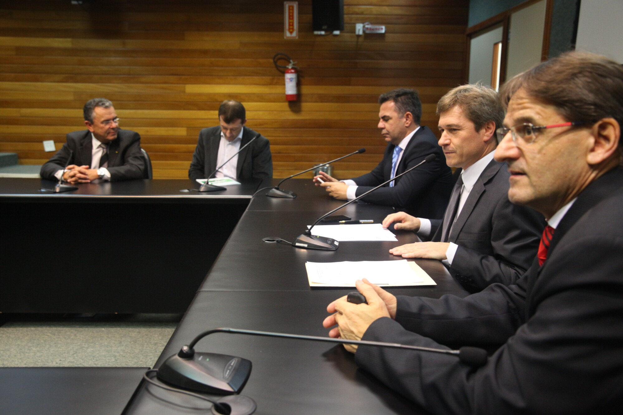 Instalada a Frente Parlamentar em Defesa da Suinocultura
