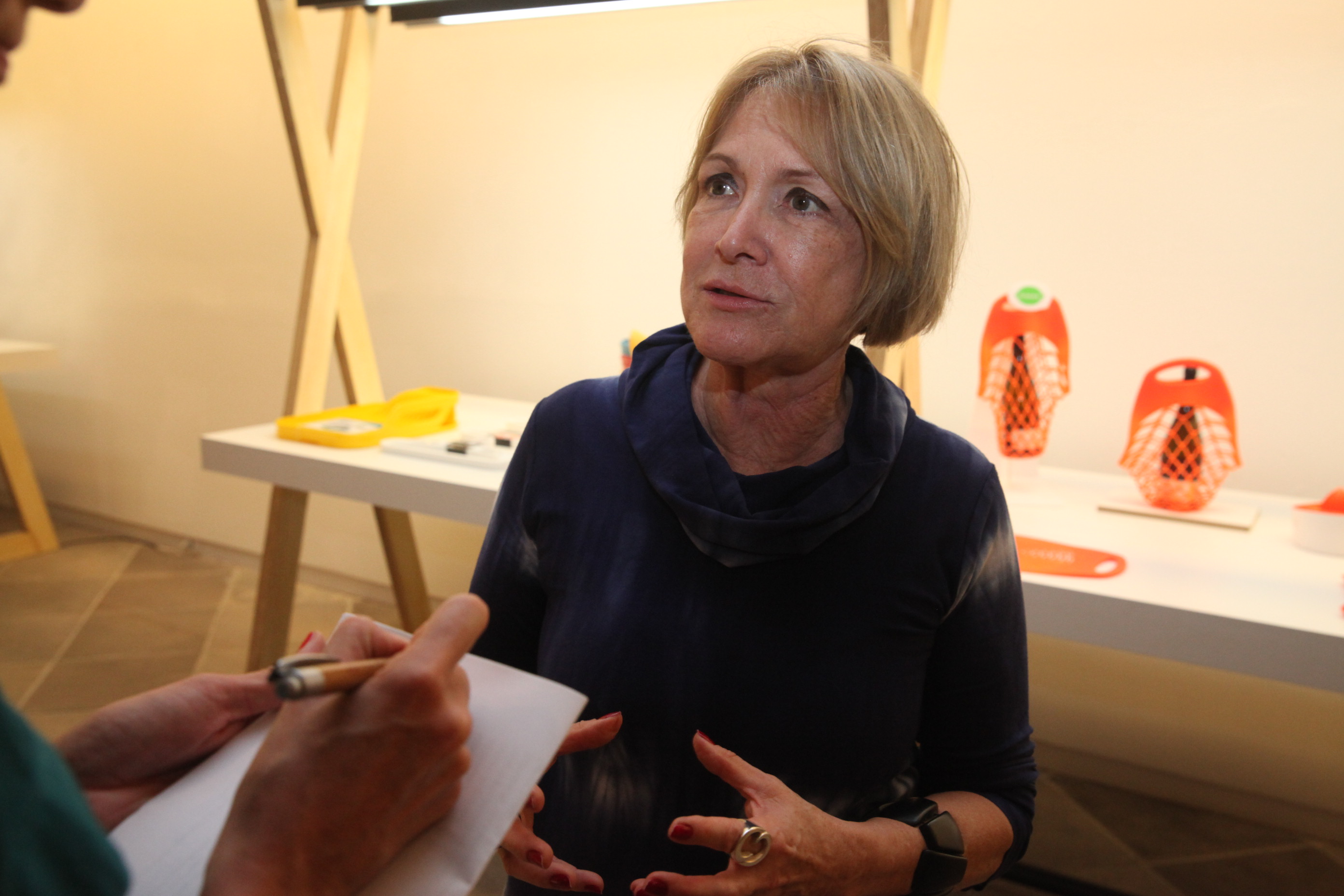 Roselie Lemos - coordenadora Executiva da Bienal Brasileira de Design Floripa 2015. Exposição Design Tecnológico. Foto: Fábio Queiroz / Agência AL