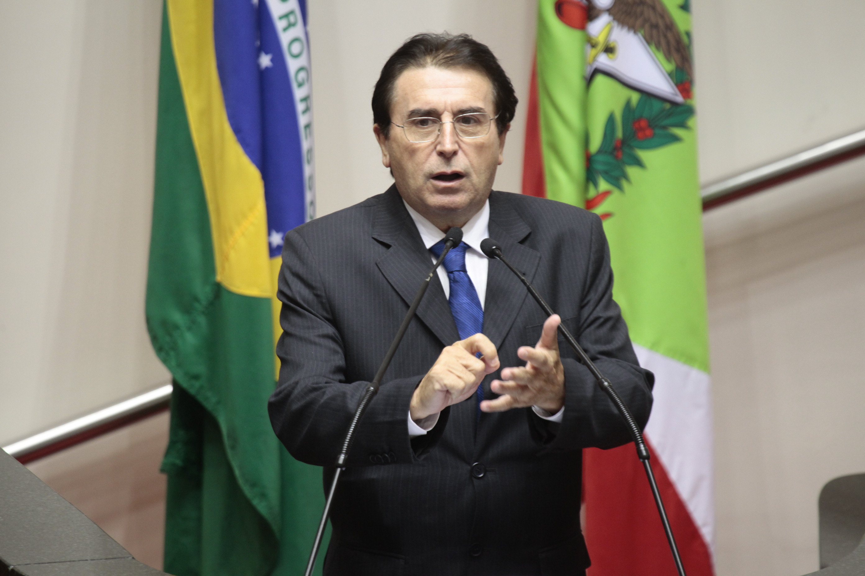 Sessão Ordinária - Plenário Osni Regis. Deputado Antonio Aguiar (PMDB) - Foto: Miriam Zomer/Agência AL