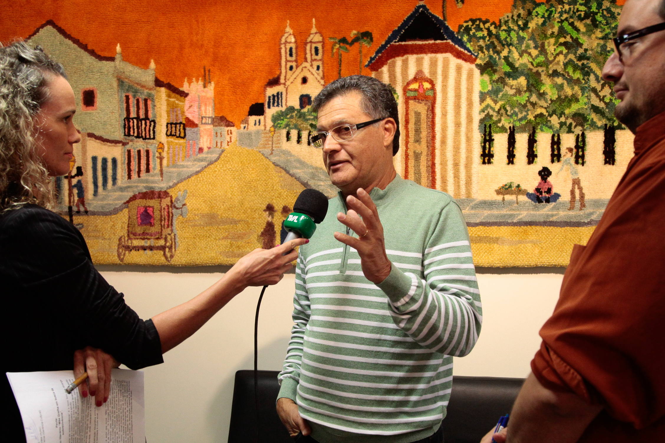 Lançamento do livro Mãe Gralha em Busca da Sobrevivência - Autor: Aldemir Guimarães. Foto: Miriam Zomer/Agência AL
