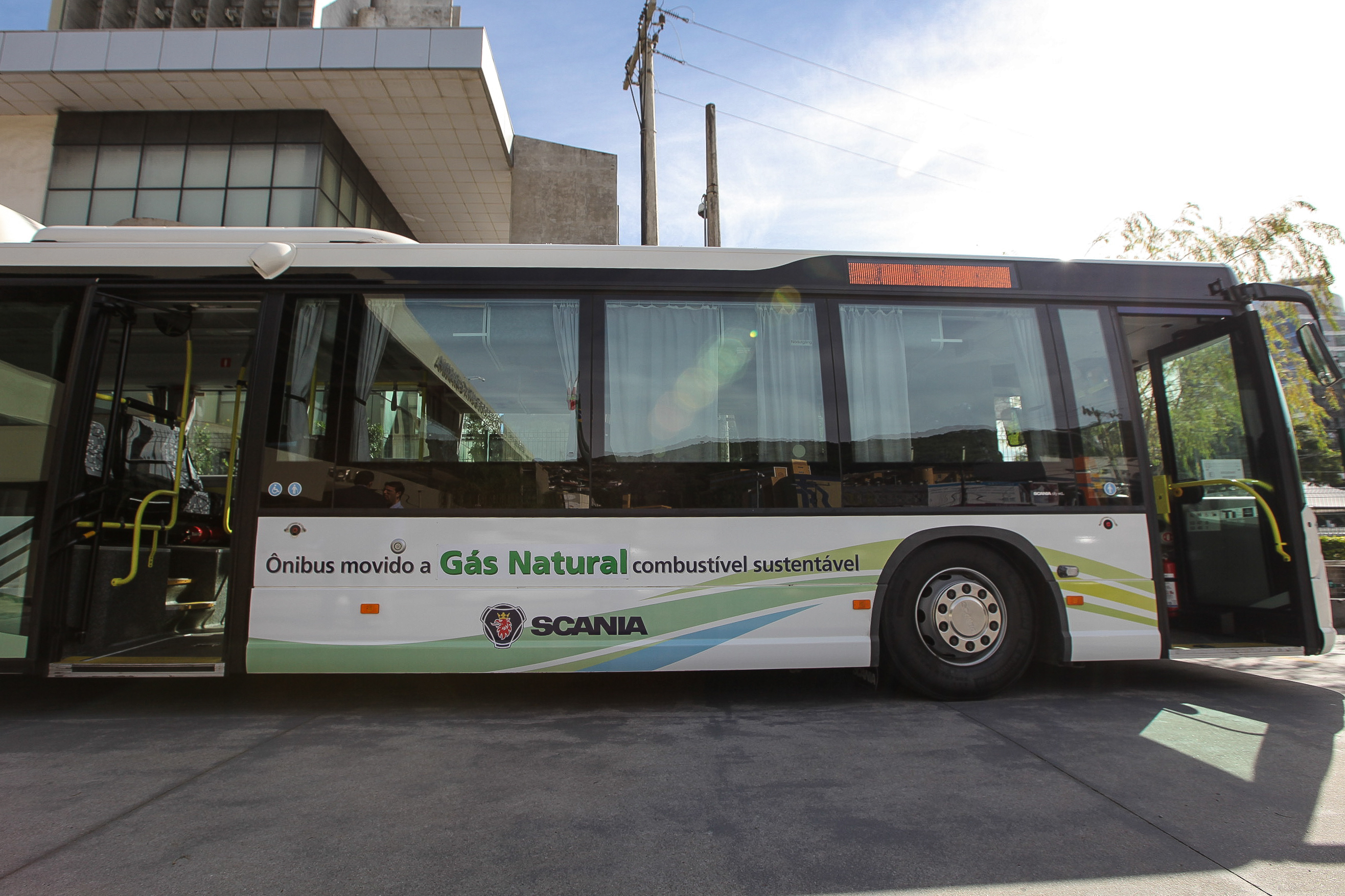 Ônibus Movido a Gás Natural. Foto: Miriam Zomer/Agência AL