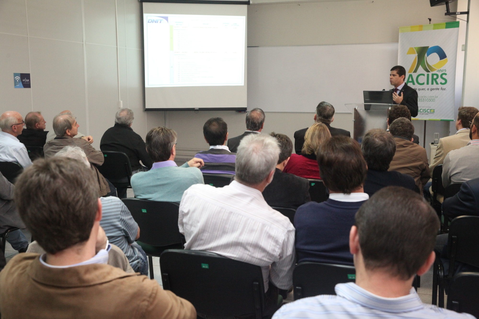 DNIT apresenta estudo para duplicação completa da BR-470