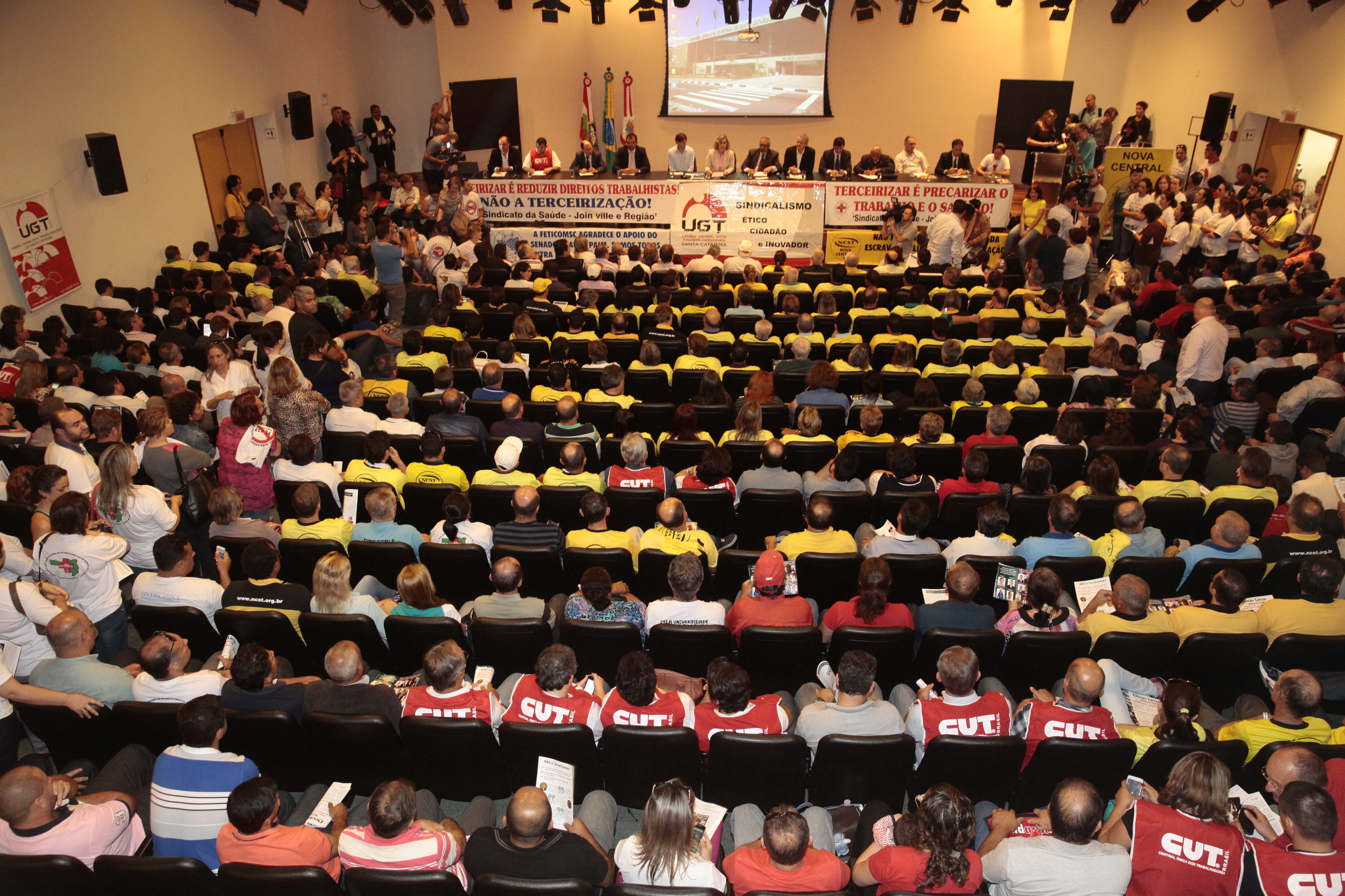 Audiência Pública sobre a Terceirização. Foto: Miriam Zomer/Agência AL