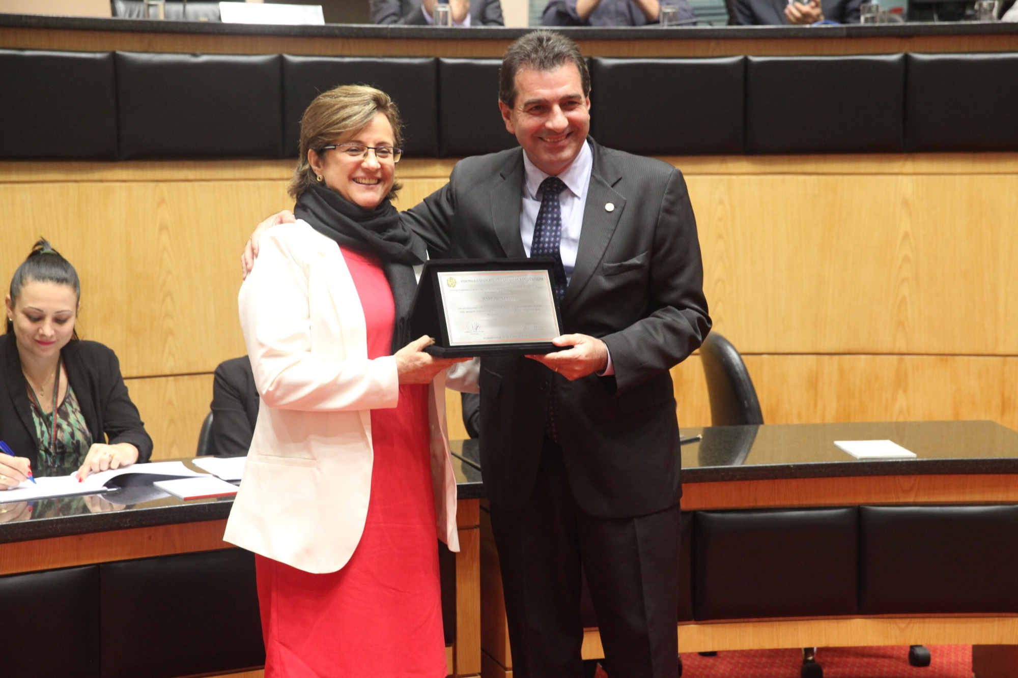 Parlamento presta homenagem ao Instituto Parati