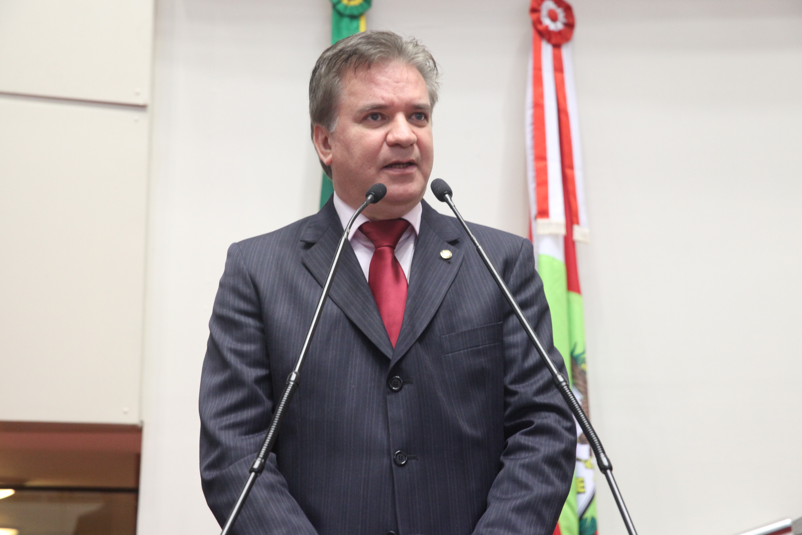 Sessão Ordinária. Deputado Cesar Valduga (PCdoB). Foto: Fábio Queiroz / Agência AL