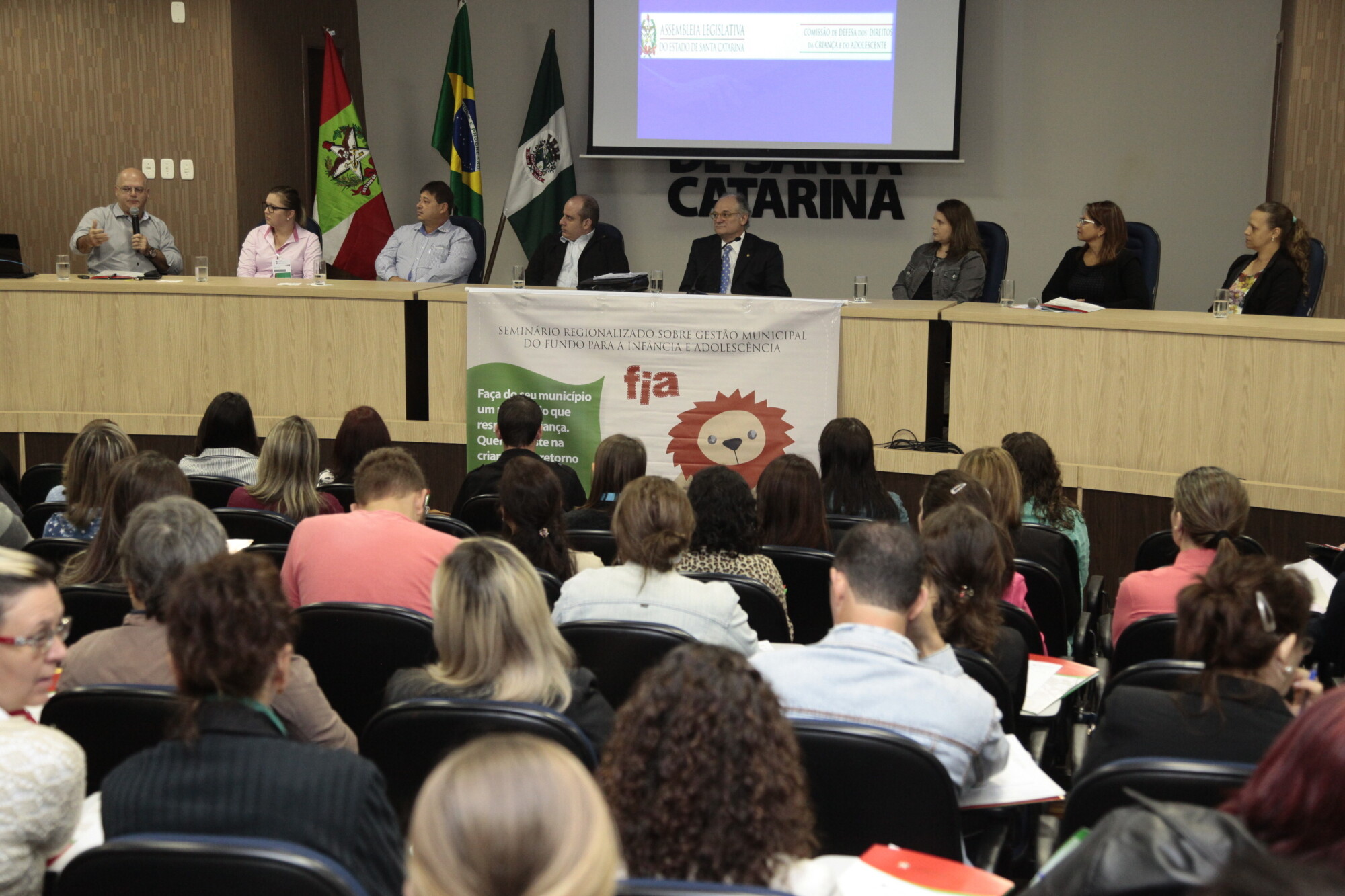 Seminário em Chapecó debate gestão municipal do FIA