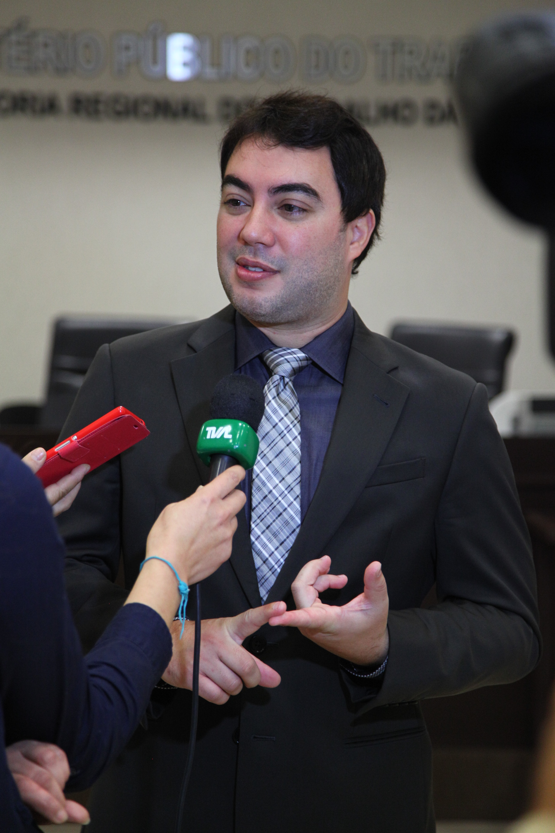 Marcelo Neves, Procurador do Trabalho.