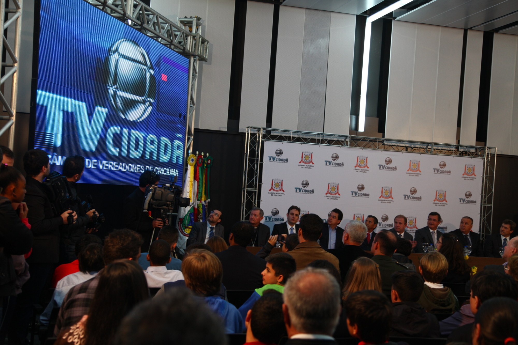 Câmara de Criciúma lança TV Cidadã