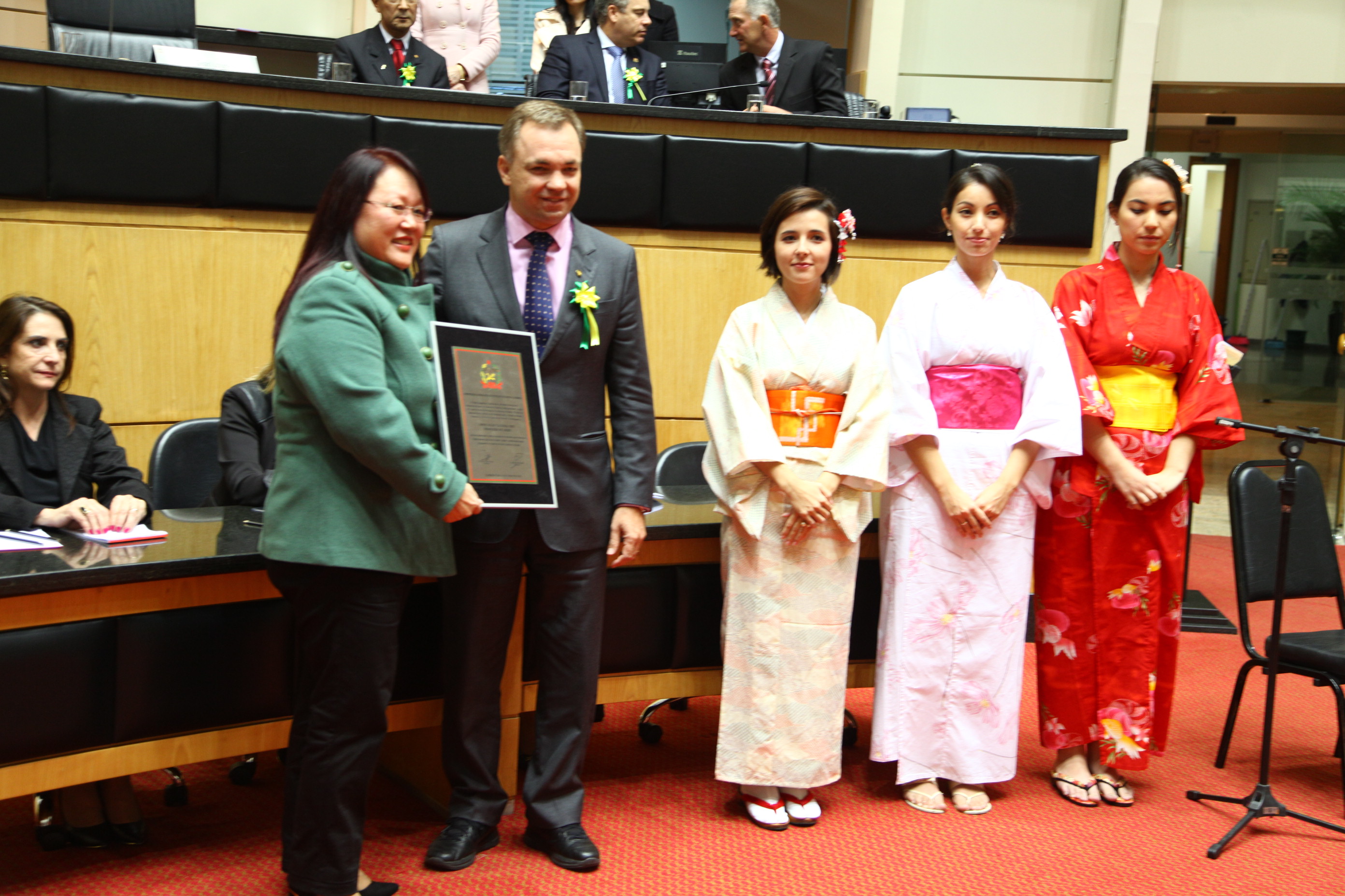 Sessão Especial - 120 anos do Tratado de Amizade entre Brasil e Japão - Cristina Keiko