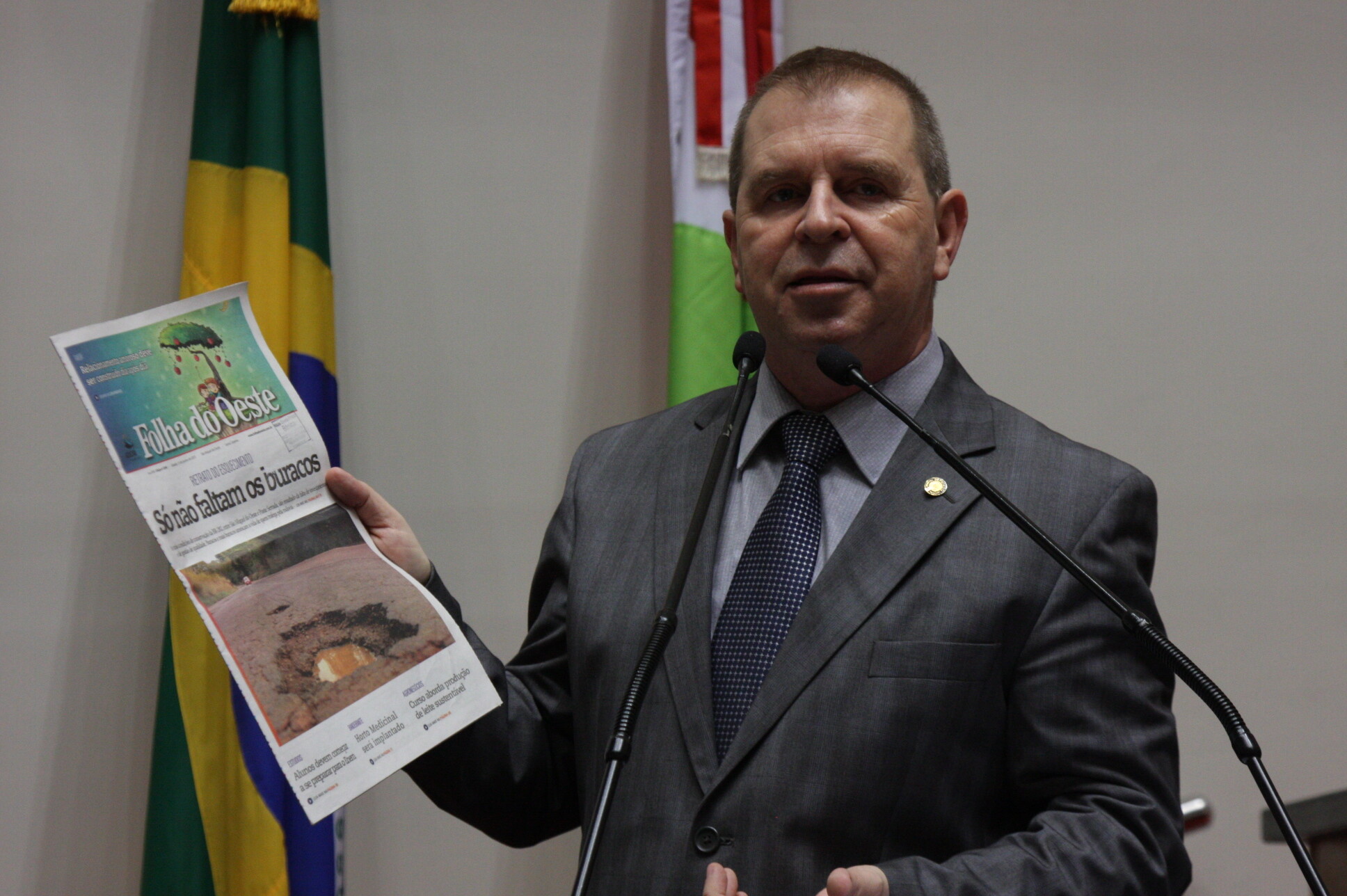 Deputado protesta contra más condições da BR 282 no extremo-oeste