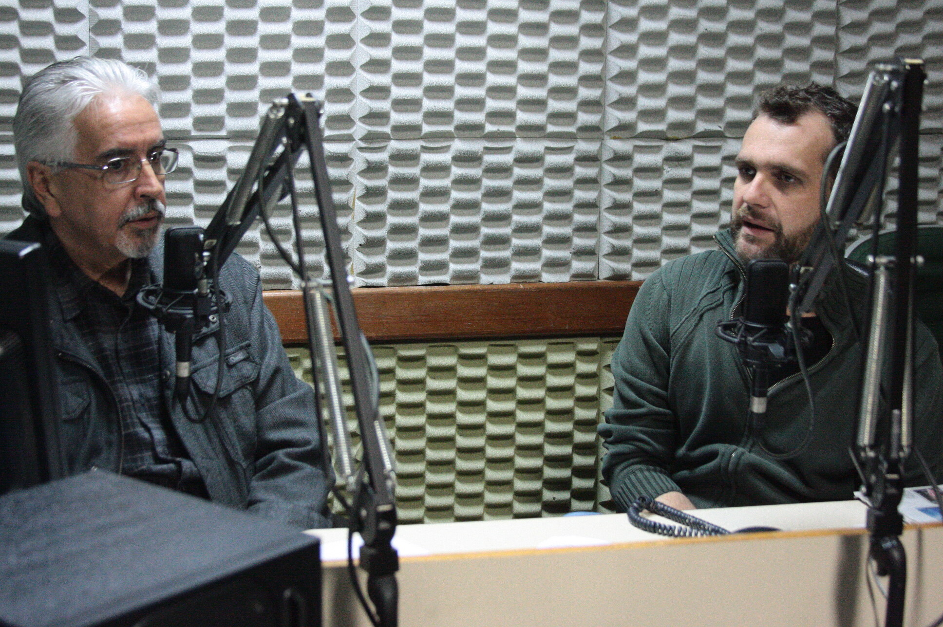 Fisioterapeuta André Cruz fala sobre os benefícios da ginástica laboral