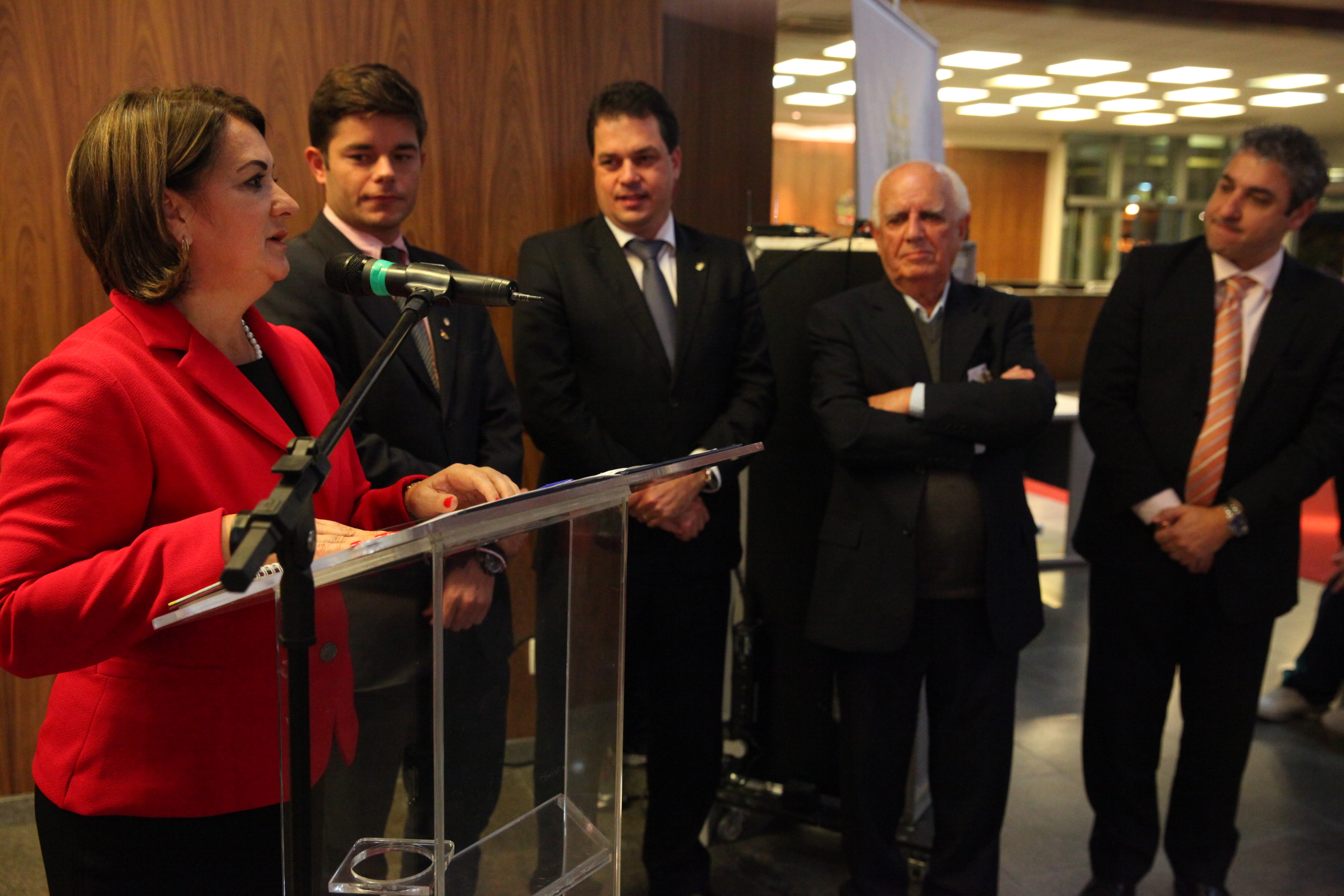 Lançamento dos produtos da COEPAD em parceria com deficientes intelectuais e o artista Luciano Martins. Foto: Eduardo Guedes de OliveiraAgência AL