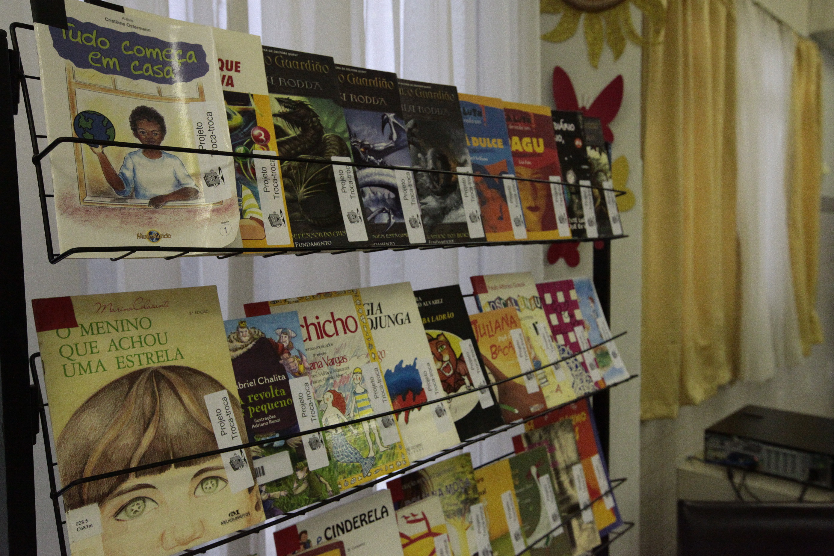 Projeto Troca-Troca de Livros Infanto-juvenis Biblioteca Pública De Santa Catarina. Foto: Laís Amorim / Agência AL