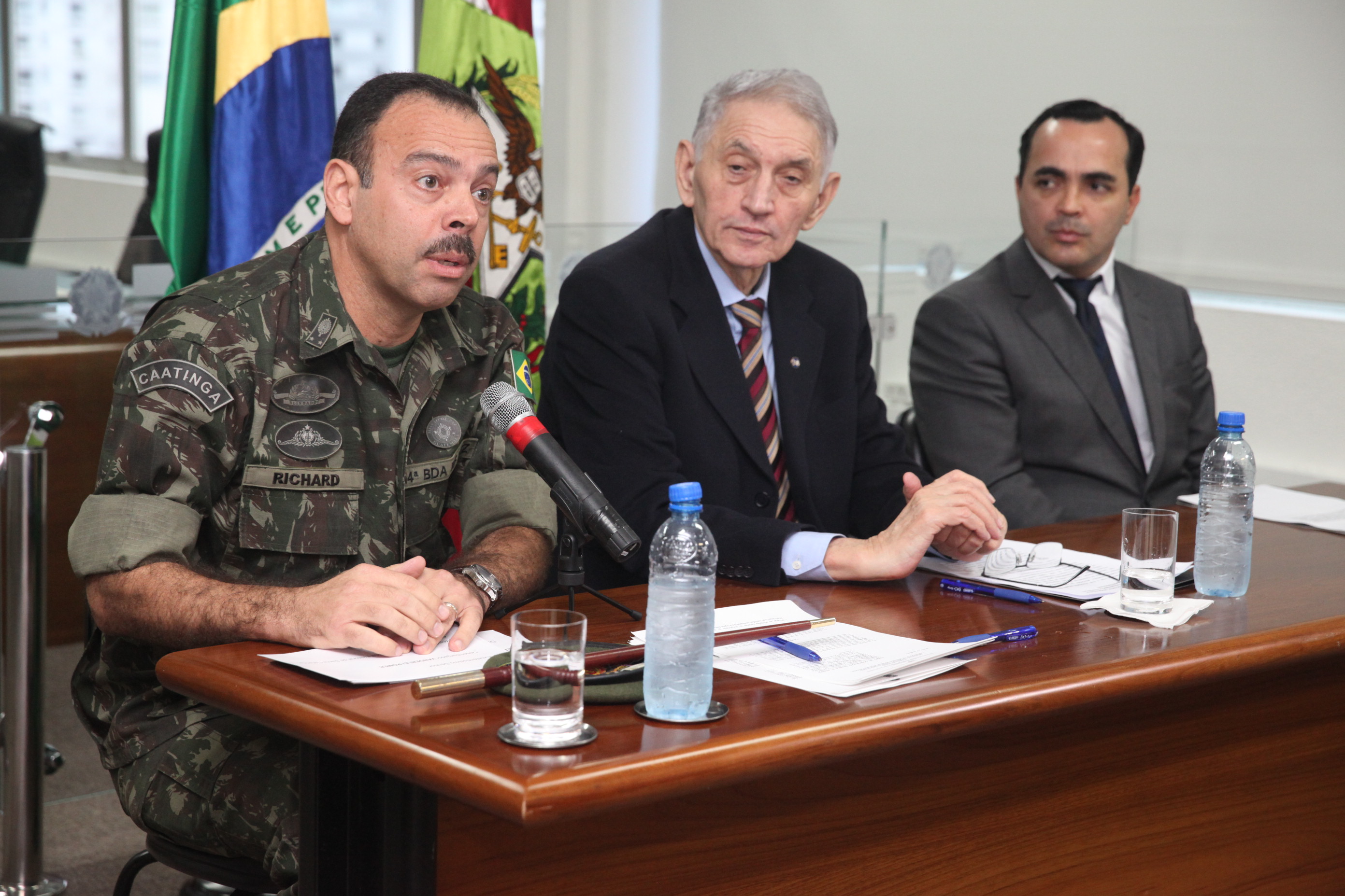 TRE e Exército assinam termo de cooperação para cadastramento biométrico de eleitores. Foto: Fábio Queiroz / Agência AL