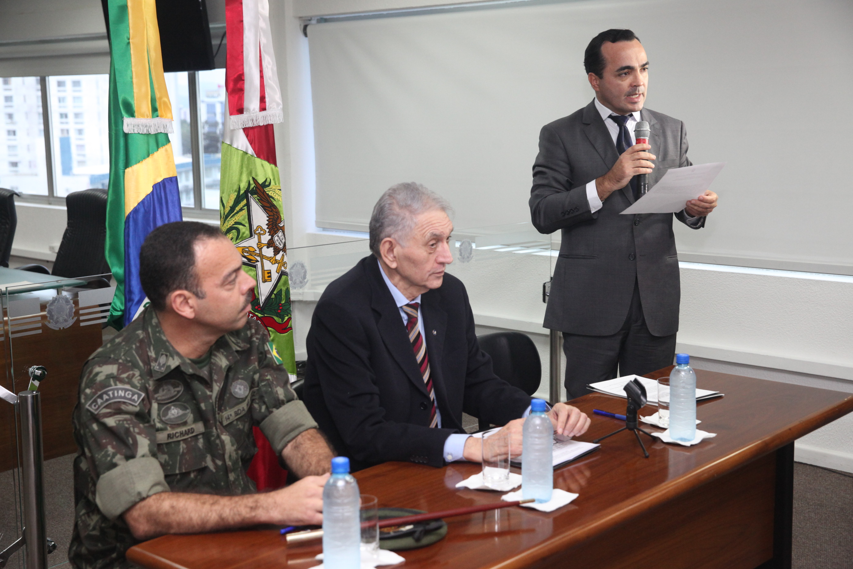 TRE e Exército assinam termo de cooperação para cadastramento biométrico de eleitores. Foto: Fábio Queiroz / Agência AL
