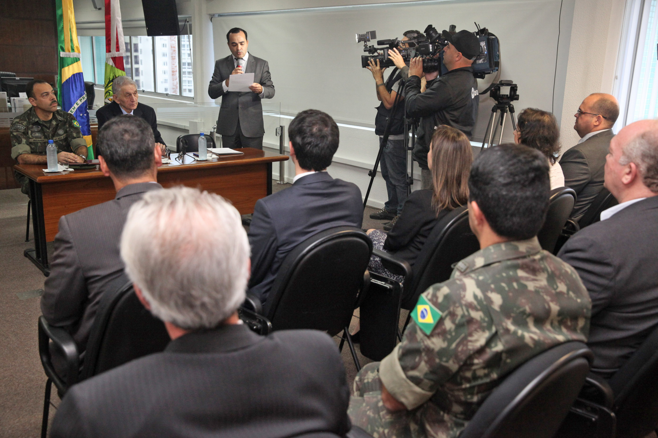 TRE e Exército assinam termo de cooperação para cadastramento biométrico de eleitores. Foto: Fábio Queiroz / Agência AL
