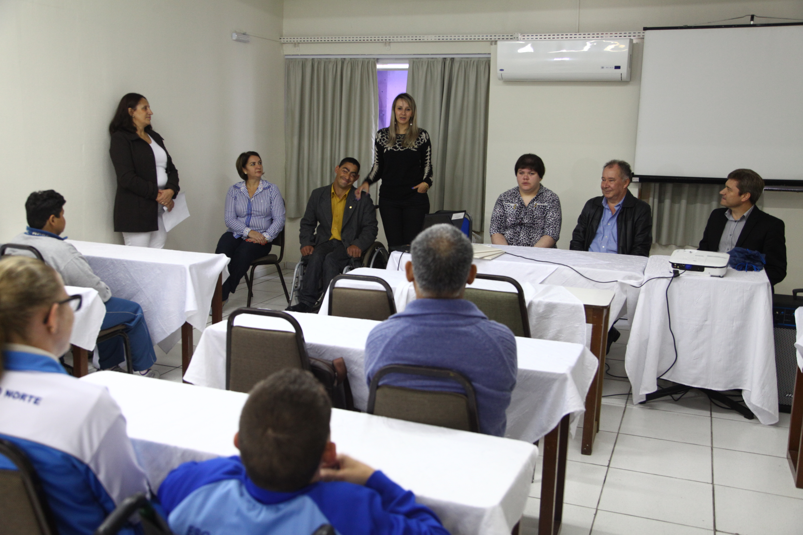 Entrega de Certificados aos Autodefensores da APAE