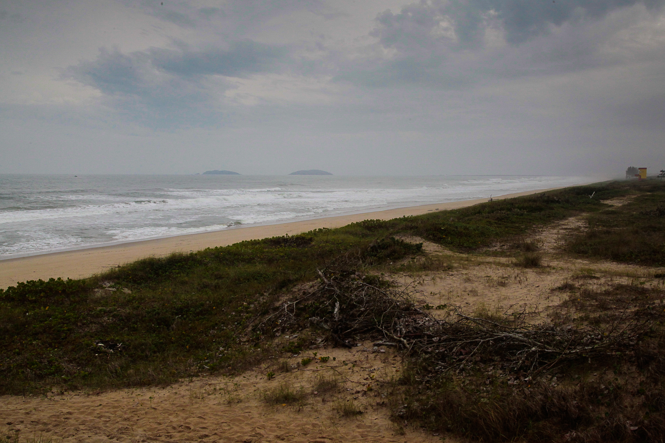 Programa Lar Legal - Praia do Ervino - São Francisco do Sul. Fotos: Miriam Zomer/Agência AL