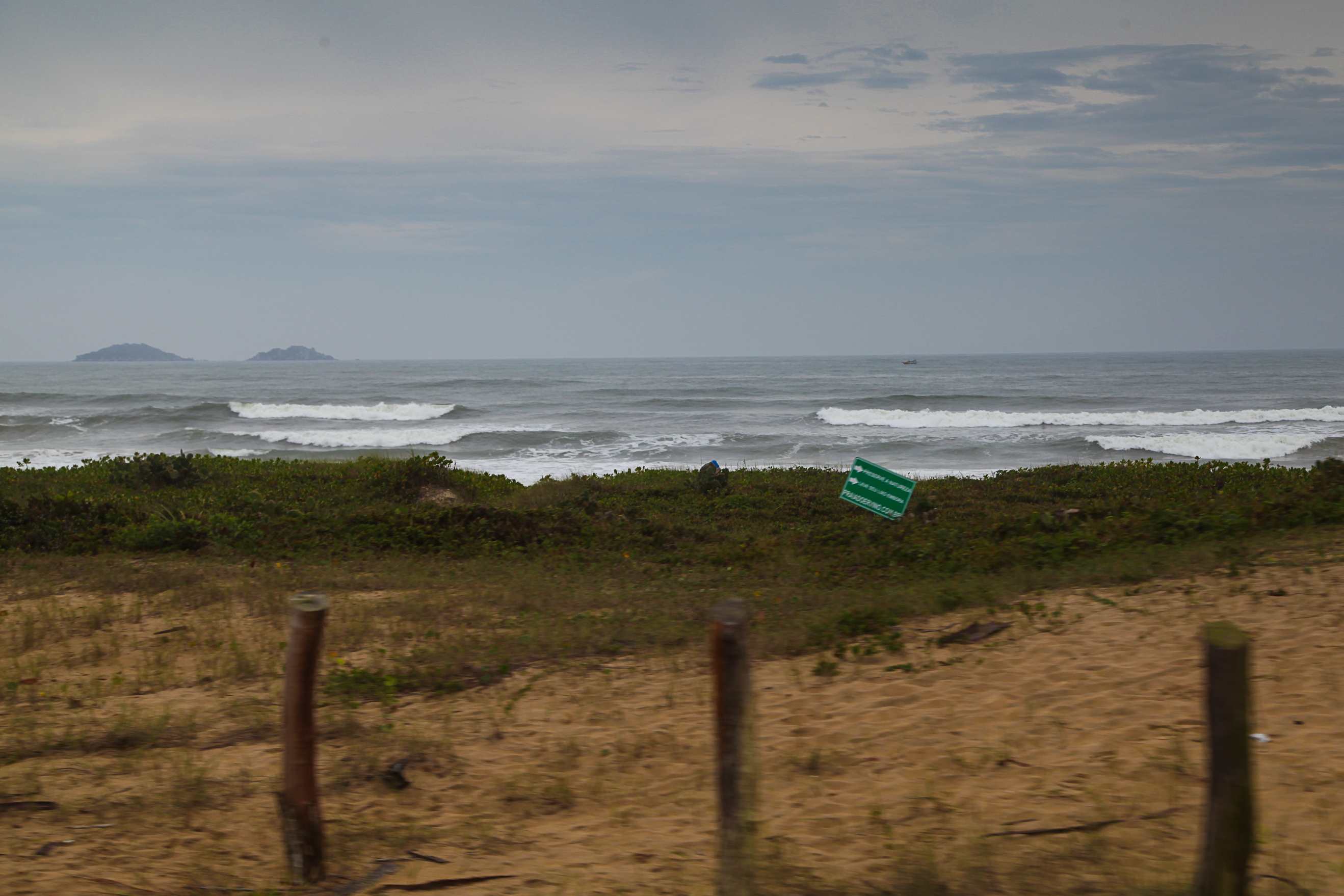 Programa Lar Legal - Praia do Ervino - São Francisco do Sul. Fotos: Miriam Zomer/Agência AL