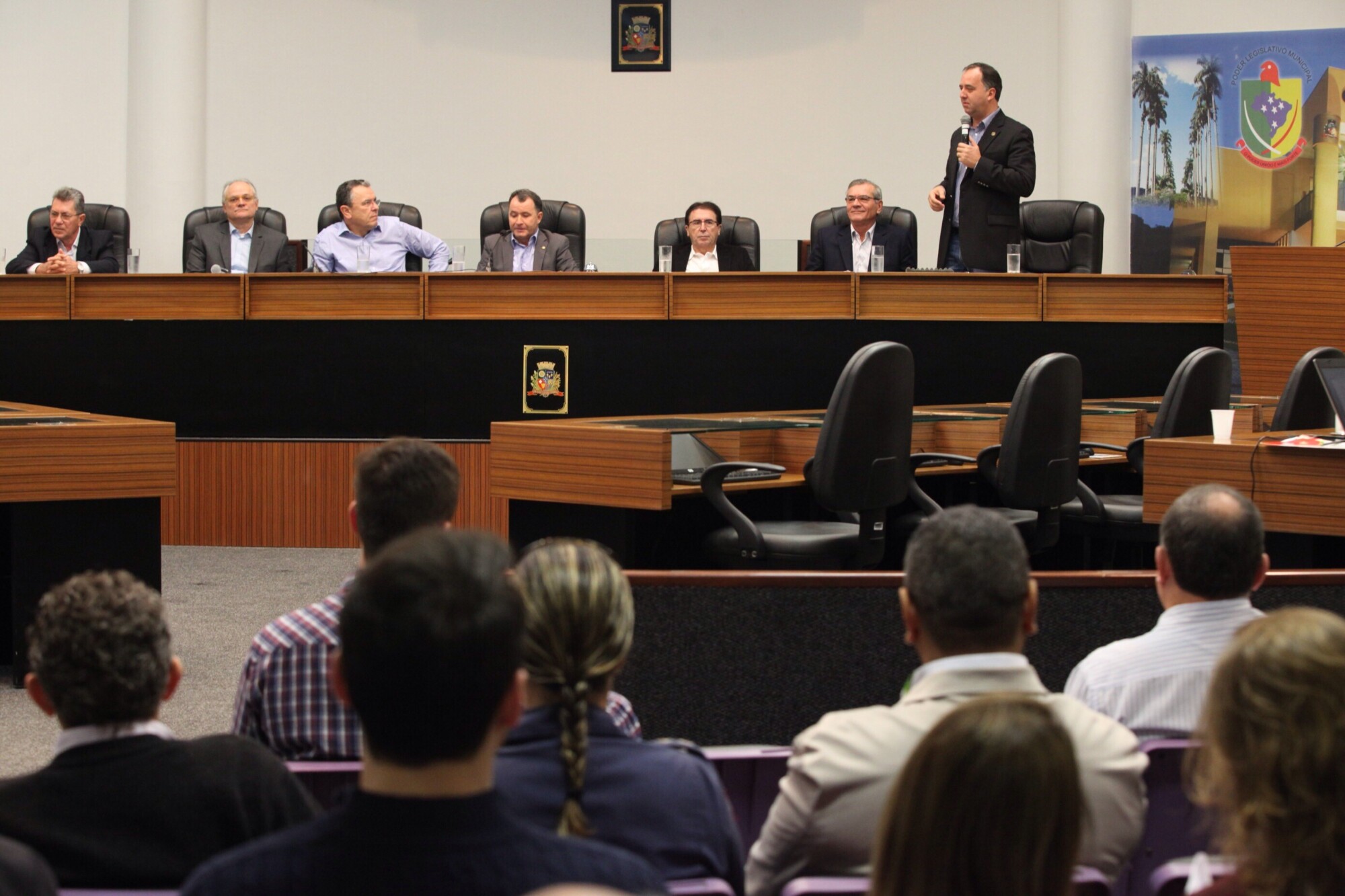 Joinville pede unidades básicas de saúde e reforço no efetivo da segurança