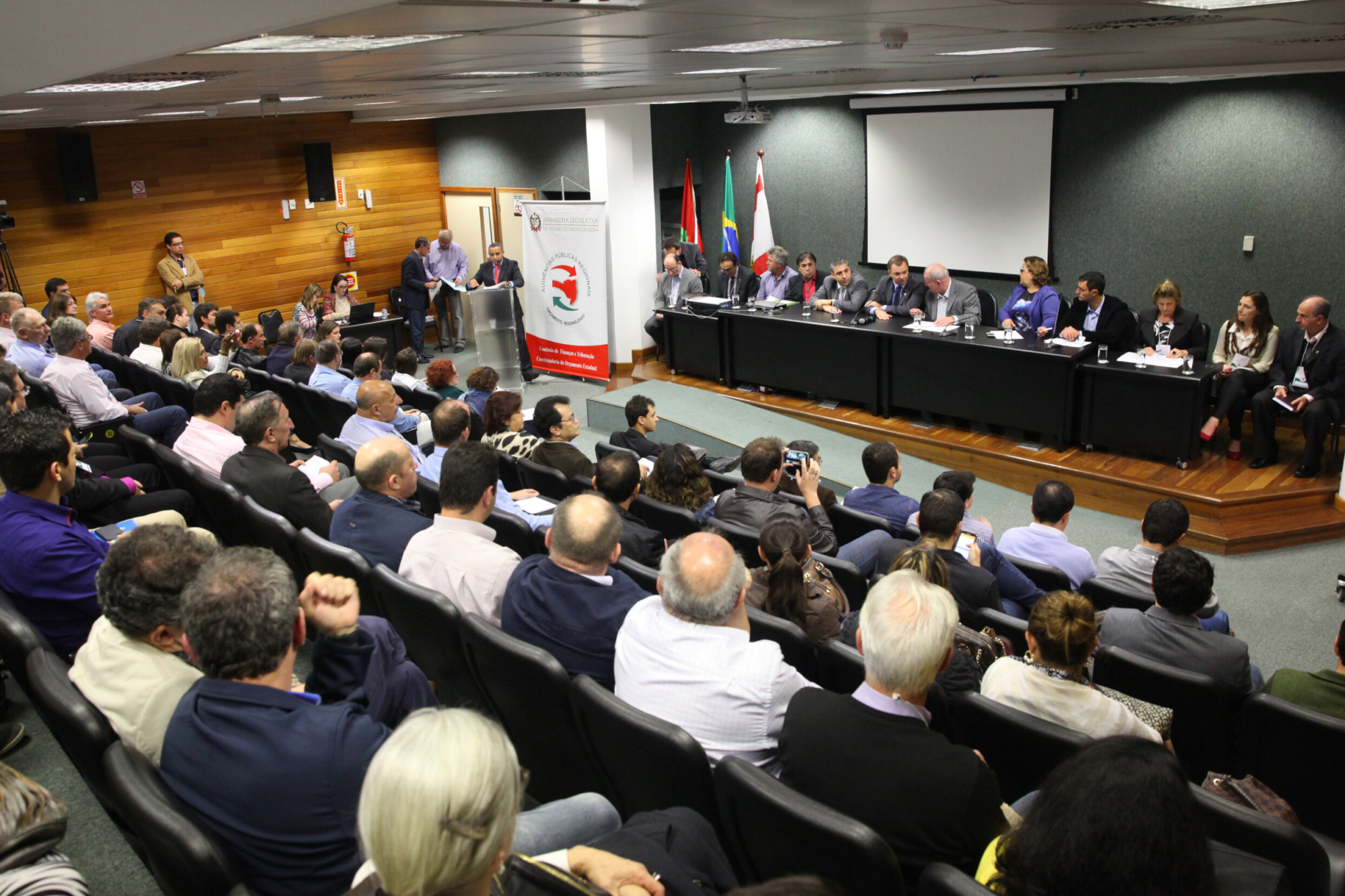 Grande Florianópolis encerra 2º ciclo do Orçamento Regionalizado