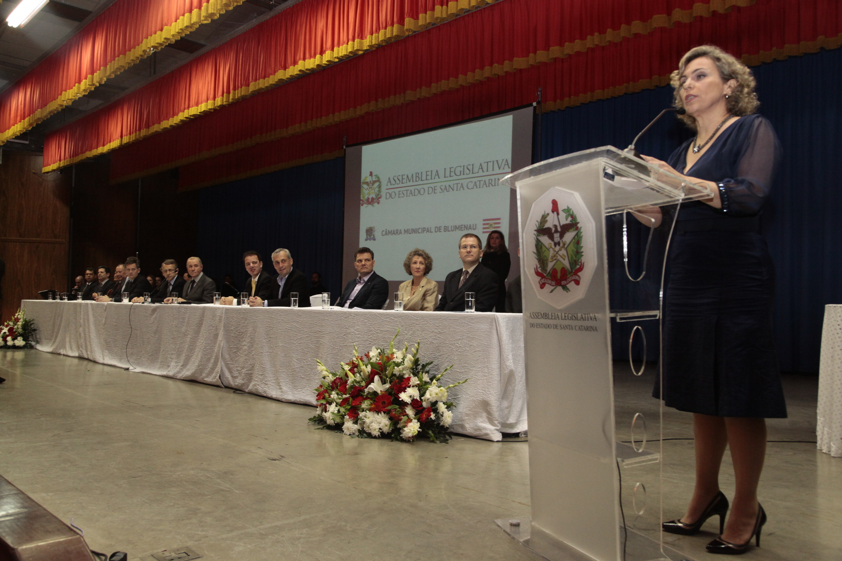 Sessão Solene em homenagem à Associação de Pais e Amigos dos Excepcionais (APAE) de Blumenau pela passagem dos seus 50 anos. Foto: Miriam Zomer/Agência AL