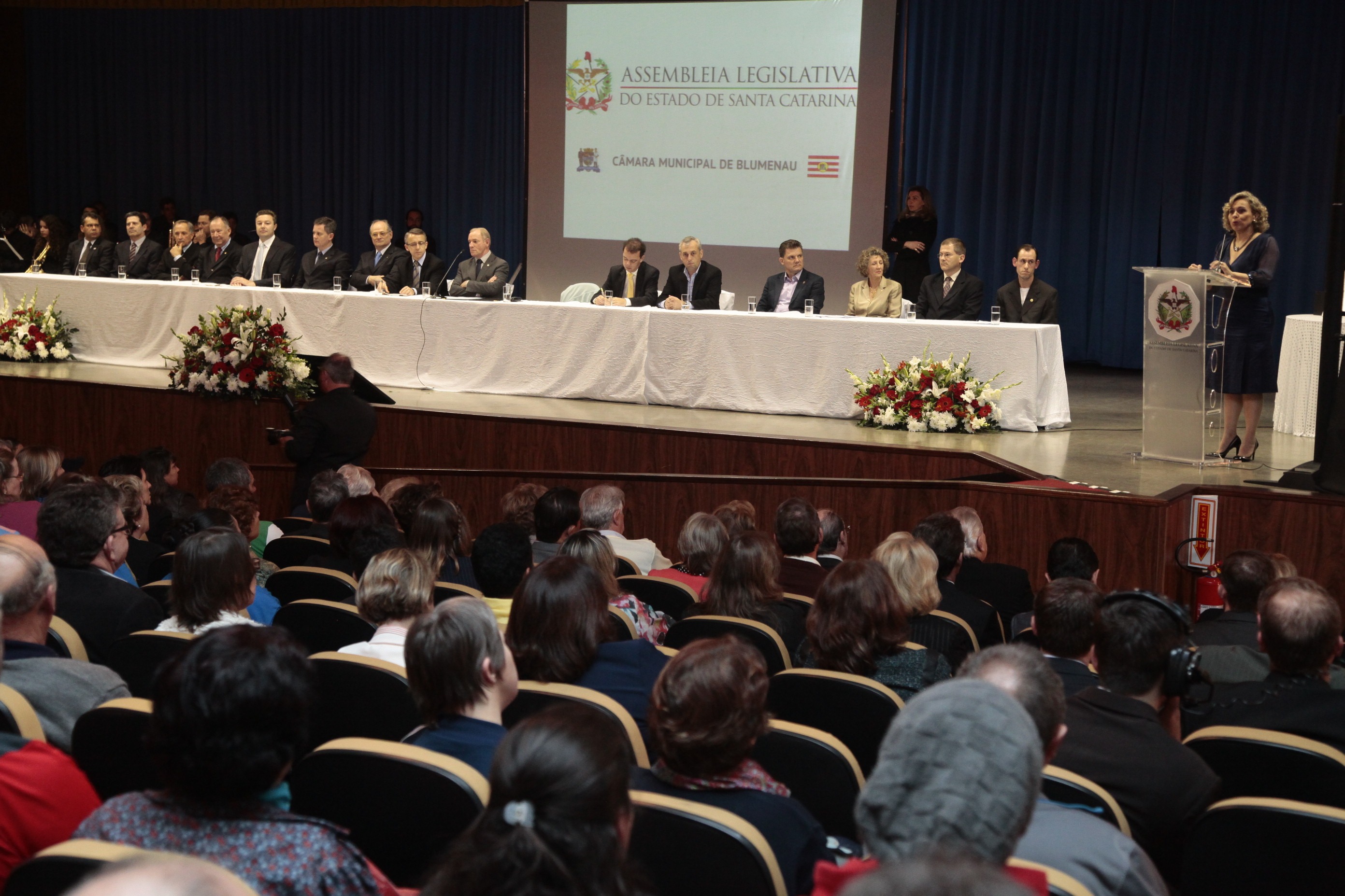 Sessão Solene em homenagem à Associação de Pais e Amigos dos Excepcionais (APAE) de Blumenau pela passagem dos seus 50 anos. Foto: Miriam Zomer/Agência AL