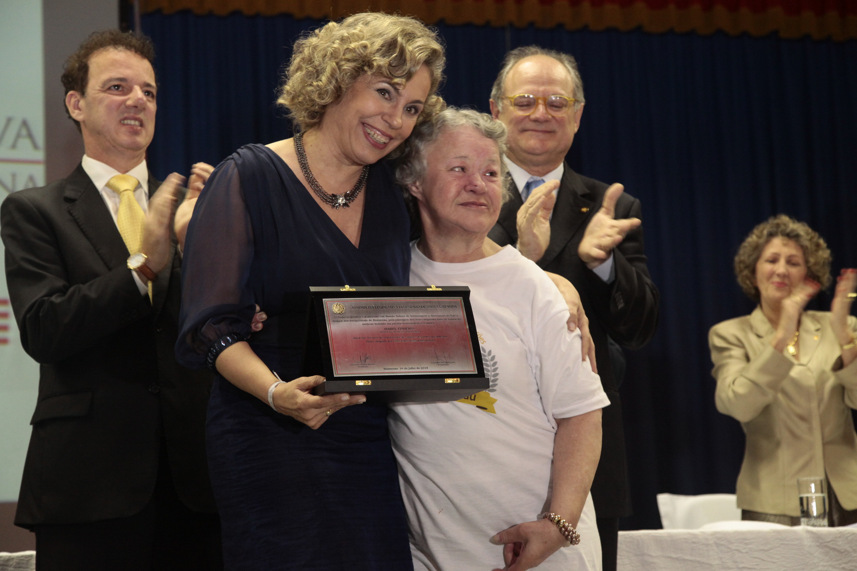 Sessão Solene em homenagem à Associação de Pais e Amigos dos Excepcionais (APAE) de Blumenau pela passagem dos seus 50 anos. Foto: Miriam Zomer/Agência AL