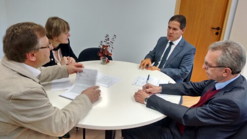 Deputada e vereador reforçam pedido para acelerar implantação de novos cartórios em Chapecó