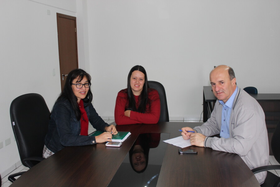 Deputado Zé Milton e dirigentes da Coopersol, de Santa Rosa do Sul