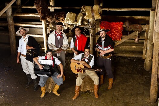 Diretor do Grupo Fogo de Chão, Osni Carvalho fala sobre a cultura tradicionalista