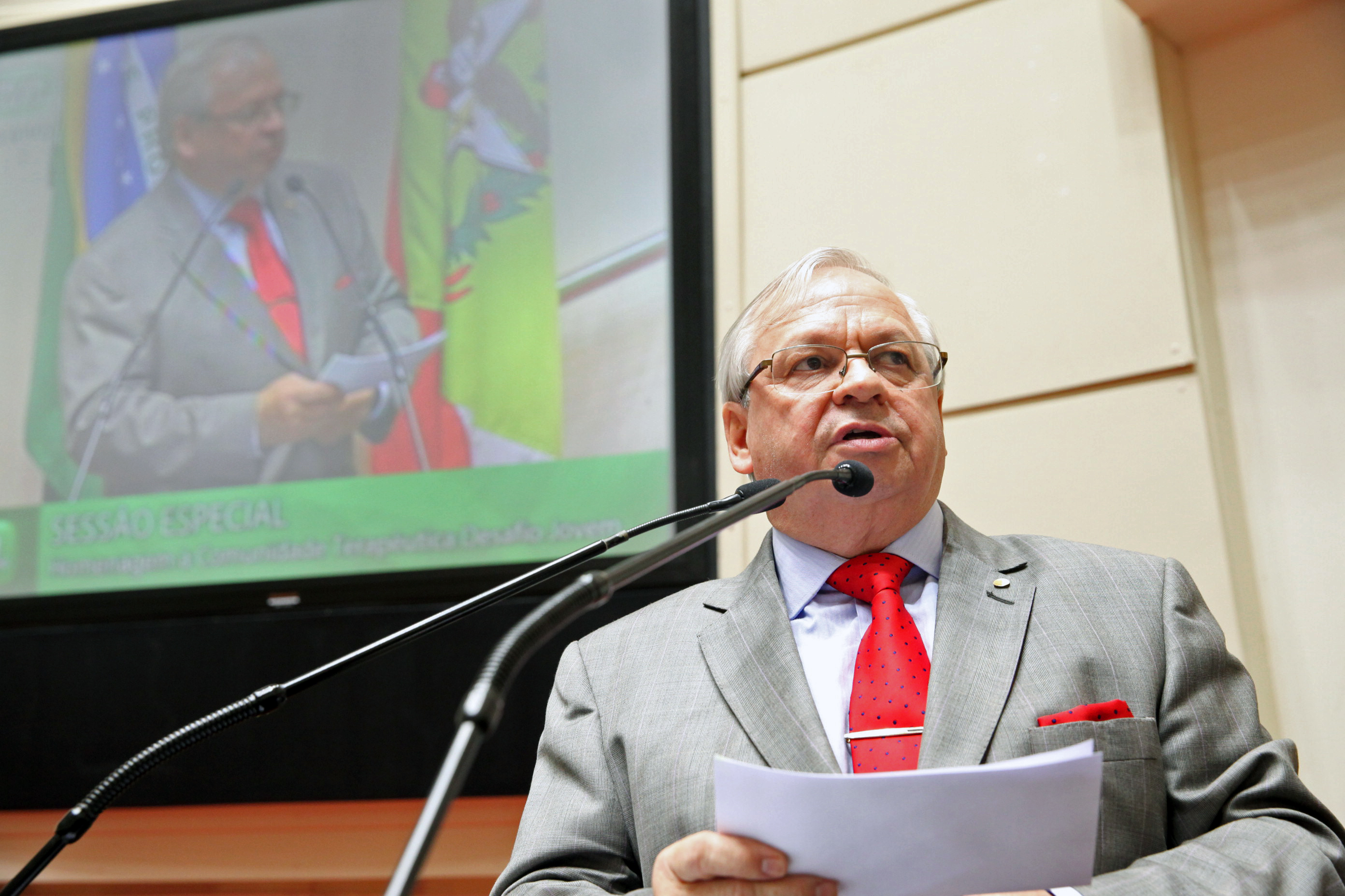 Vânio de Oliveira. Sessão Especial em homenagem ao Desafio Jovem de Criciúma. Foto: Fábio Queiroz / Agência AL