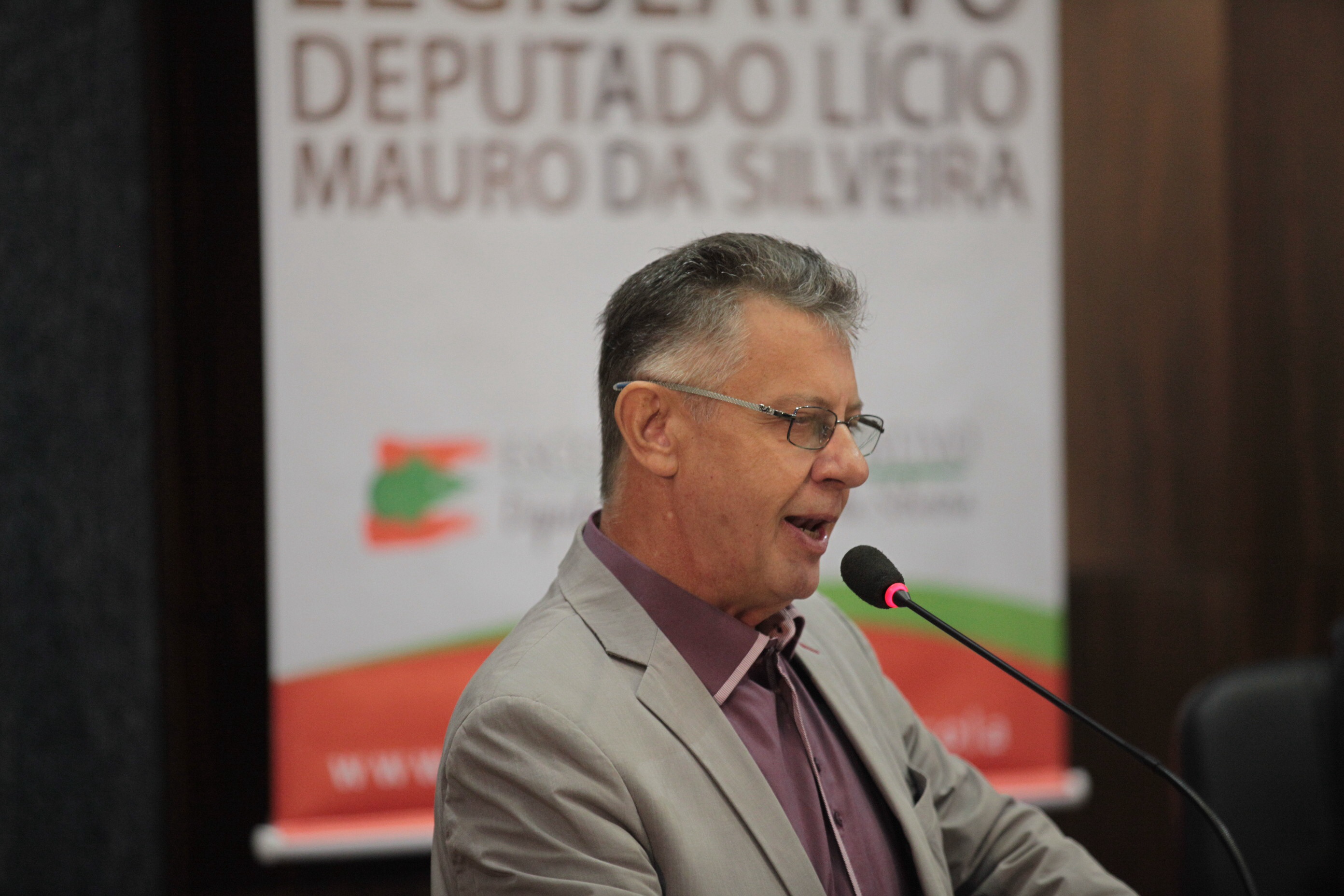 Escola do Legislativo - Formação de Agentes Públicos e Políticos