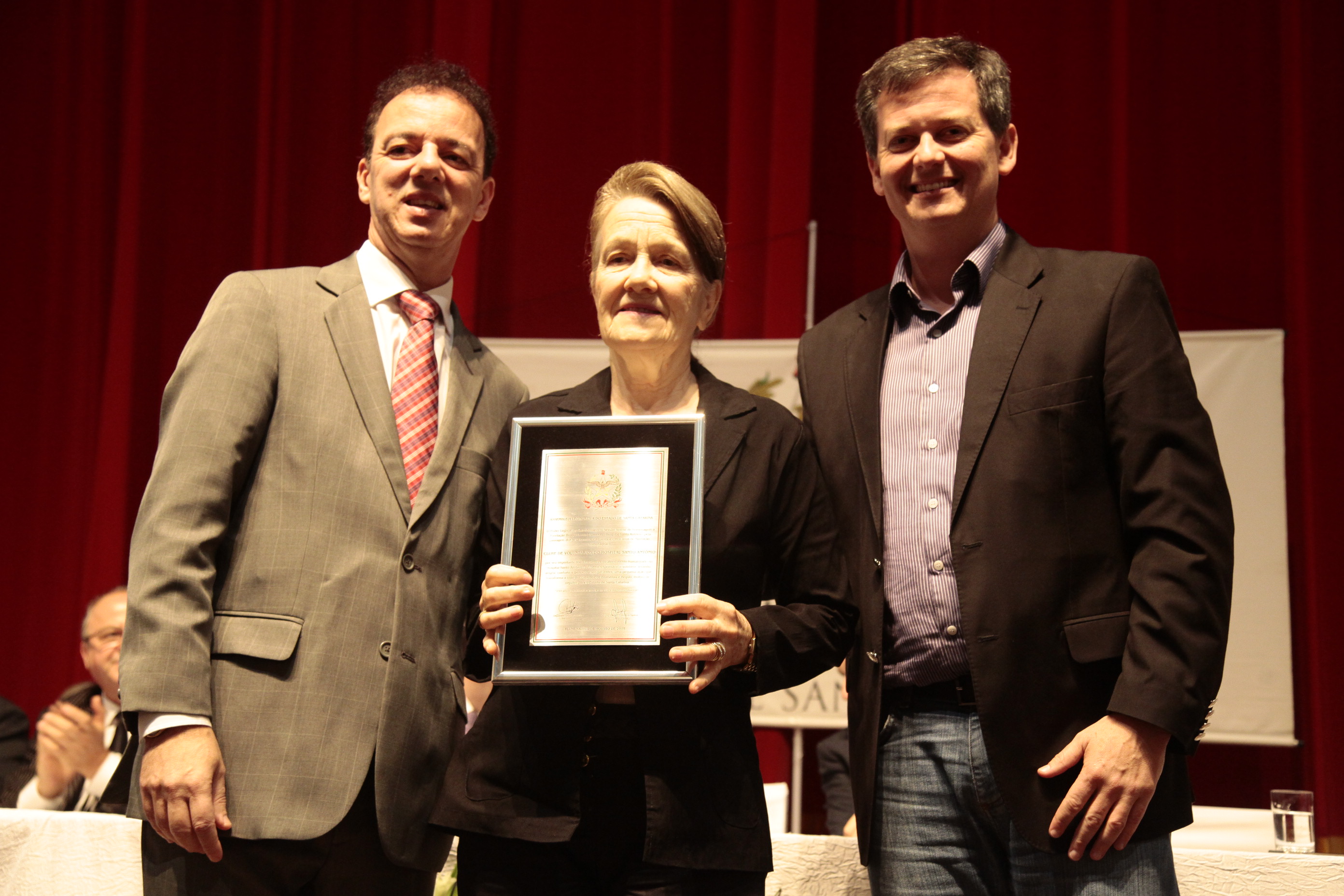 Sessão Solene em homenagem à Fundação Hospitalar de Blumenau - Hospital Santo Antônio pela passagem dos seus 155 anos de fundação. Foto: Miriam Zomer/Agência AL