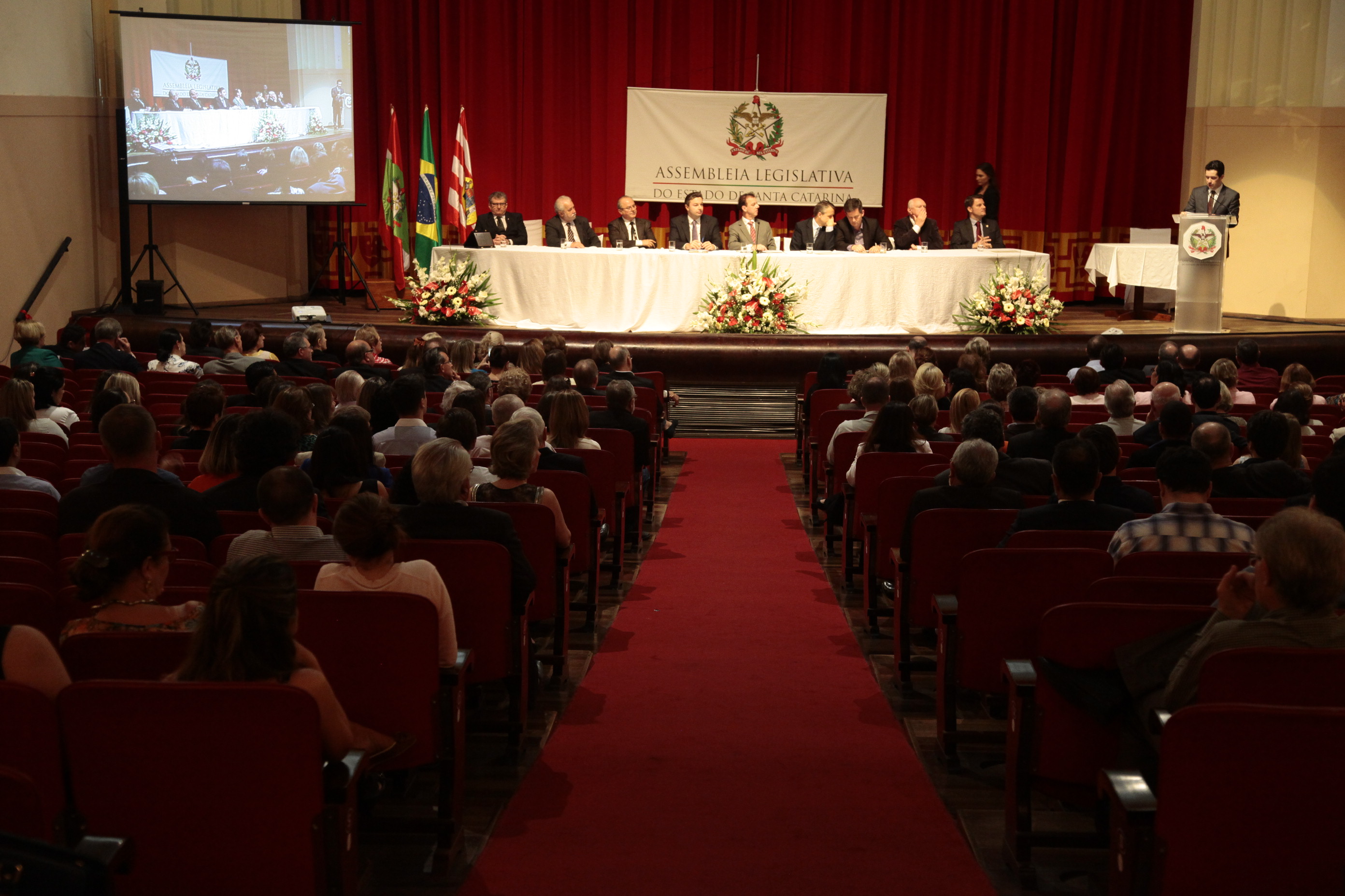 Sessão Solene em homenagem à Fundação Hospitalar de Blumenau - Hospital Santo Antônio pela passagem dos seus 155 anos de fundação. Foto: Miriam Zomer/Agência AL