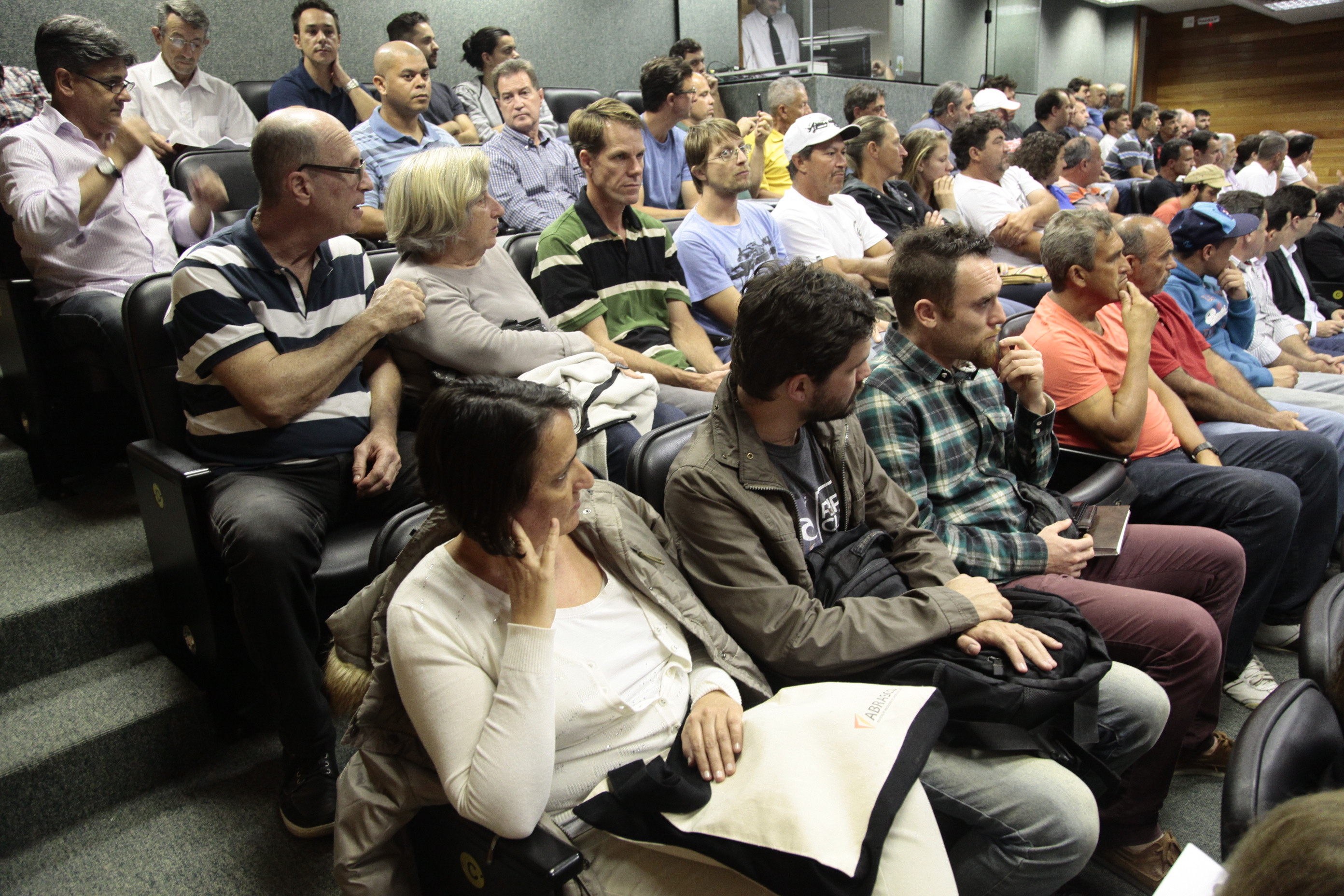 Audiência Pública para discutir os problemas relacionados à atividade pesqueira e aquícola. Fotos: Miriam Zomer/Agência AL