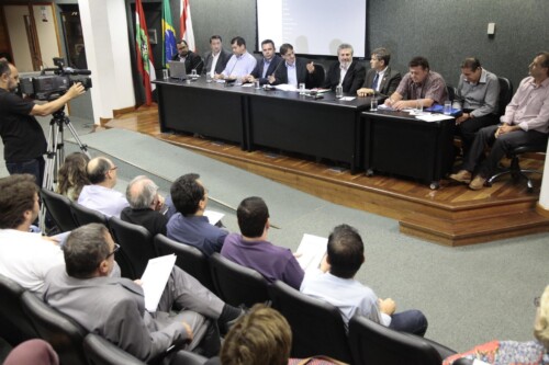 Fiscalização sobre pescados artesanais e tamanho de redes de pesca é tema de audiência pública