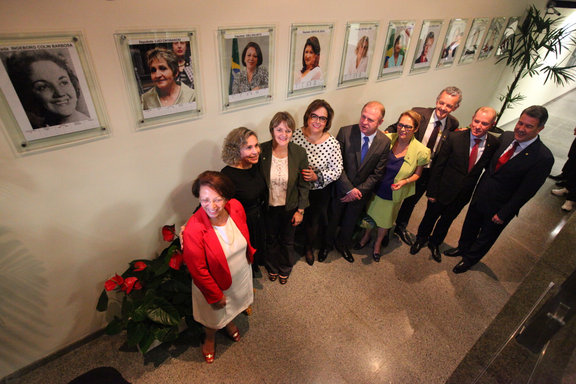 Parlamento inaugura a Galeria Lilás em homenagem às deputadas catarinenses