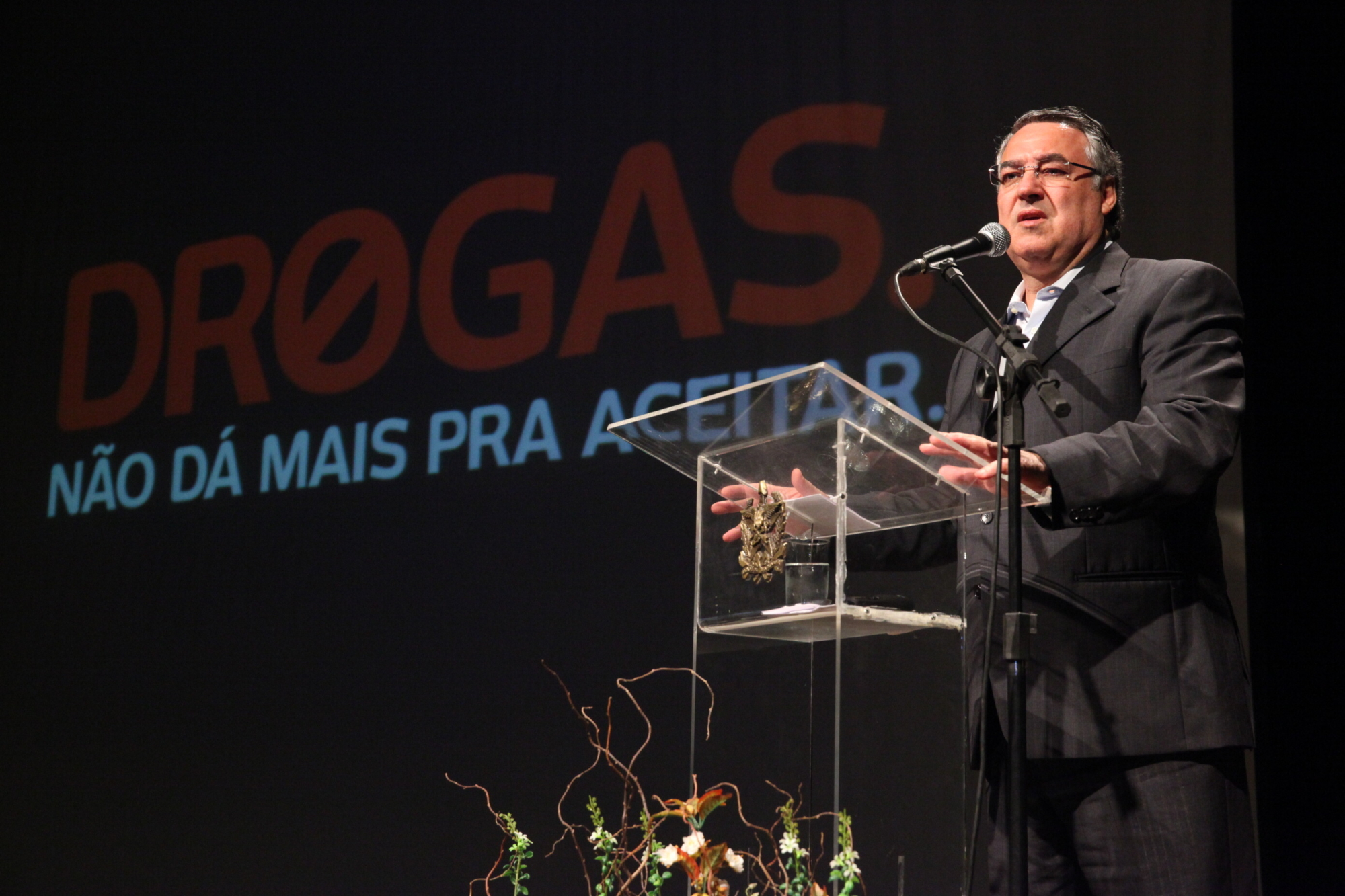 Governo lança campanha de combate às drogas com apoio da Assembleia Legislativa