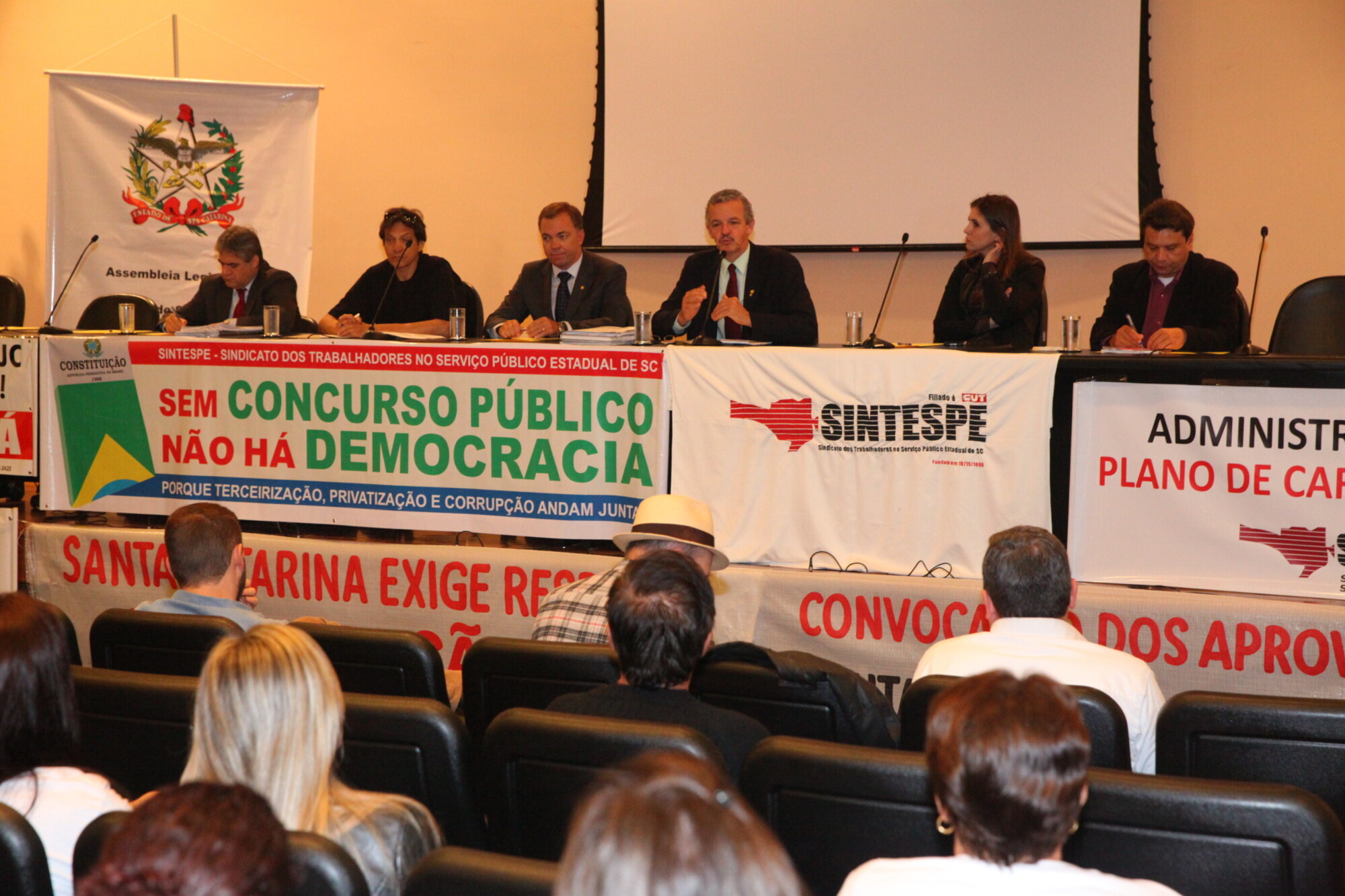 Assembleia repercute relatório do TCE sobre o sistema prisional