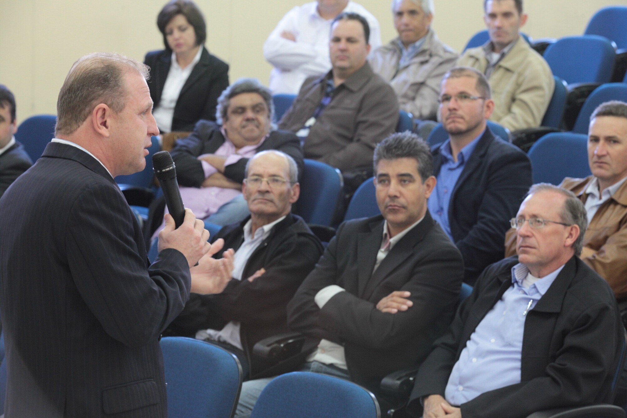 Presidente da Assembleia participa de projeto da Acamosc em Chapecó