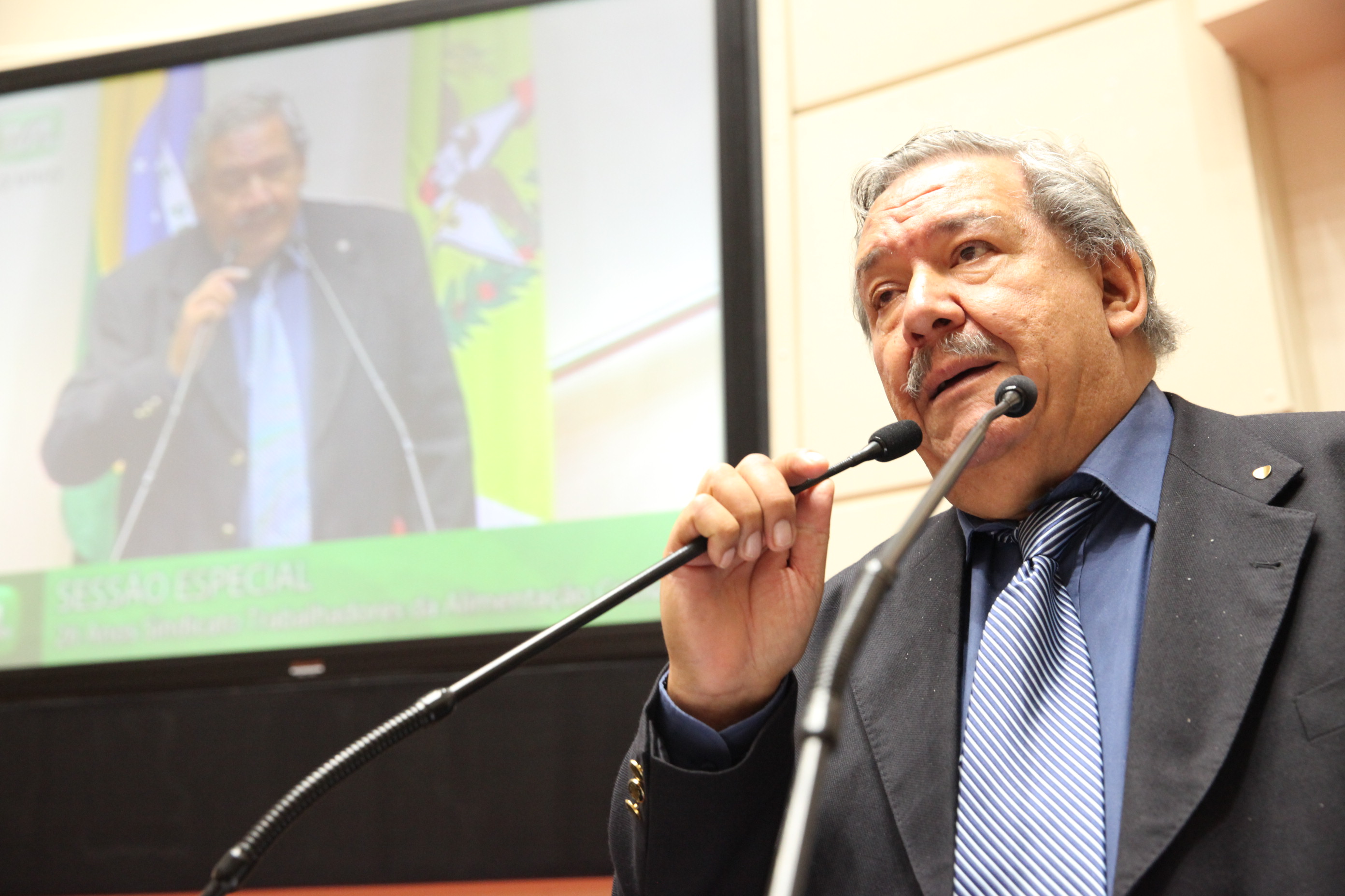 Siderlei de Oliveira. Sessão Especial em homenagem ao Sindicato dos Trabalhadores da Indústria da Alimentação de Criciúma. Foto: Fábio Queiroz / Agência AL